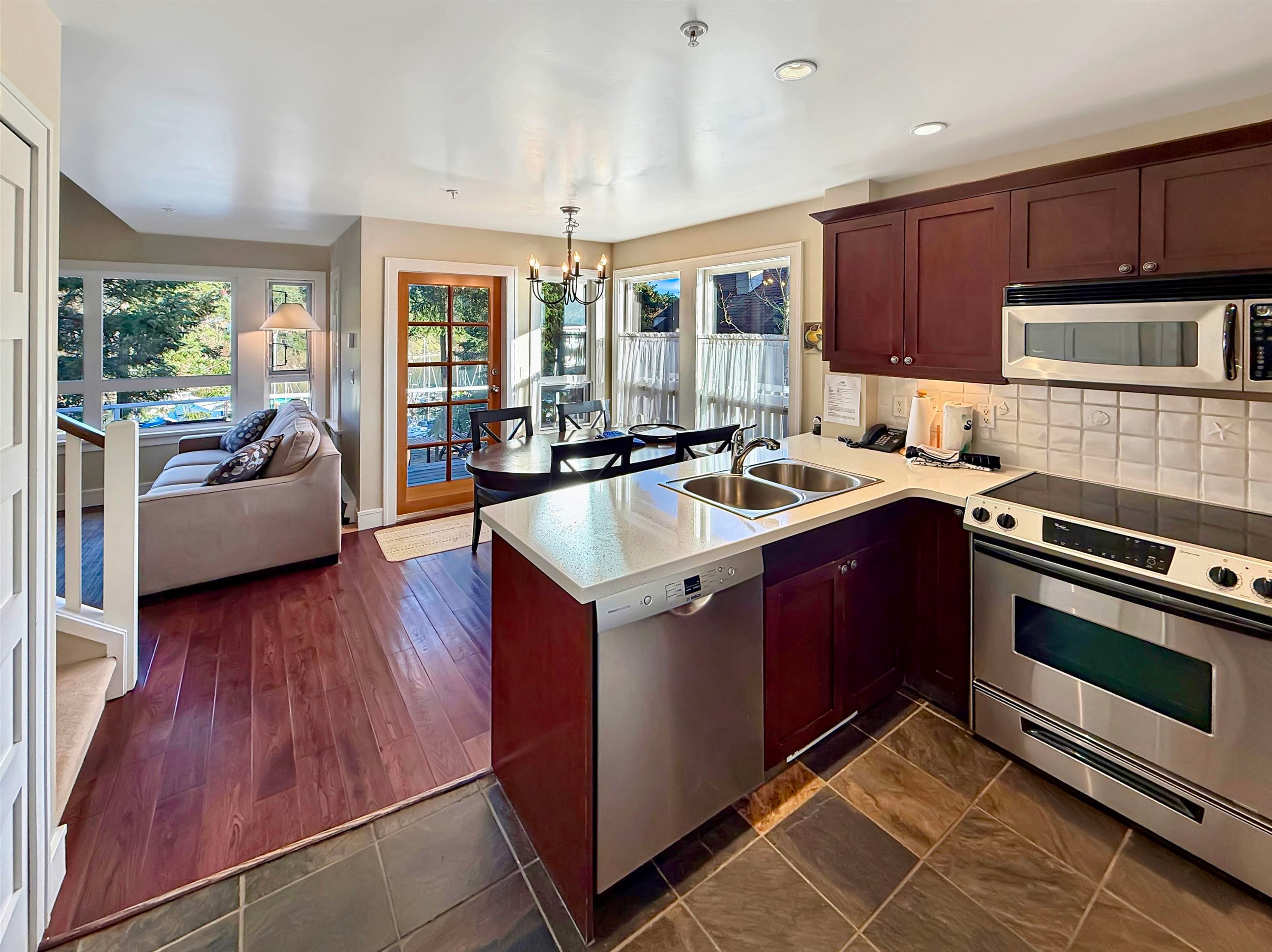 13A - 2315 Mackinnon Road, Pender Island, V0N 2M1 — photo 4