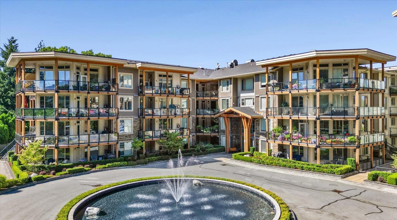 408 - 45754 Keith Wilson Road, Chilliwack, V2R 0X3 — photo 1