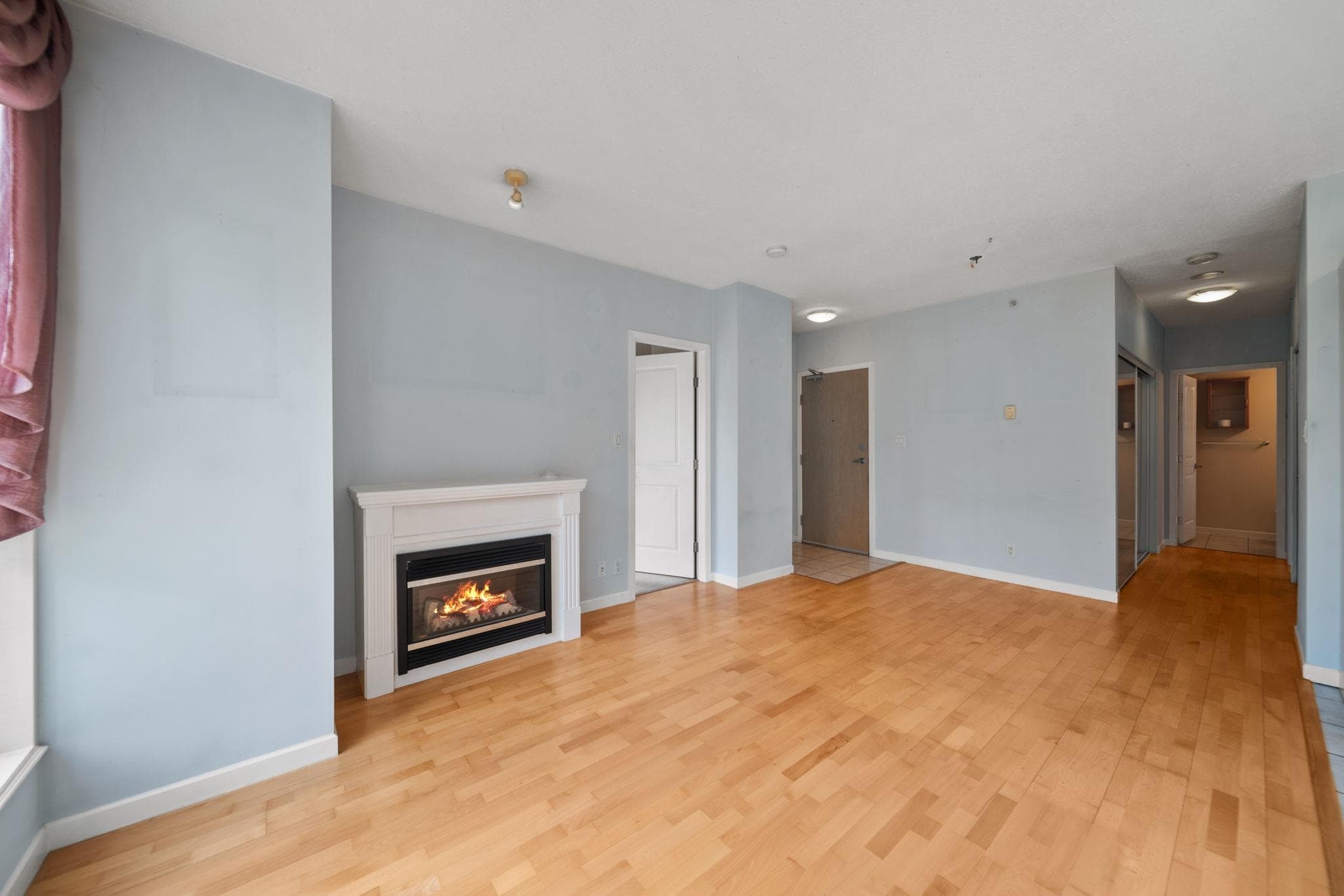 101 - 850 Royal Avenue, New Westminster, V3M 1A6 — photo 4