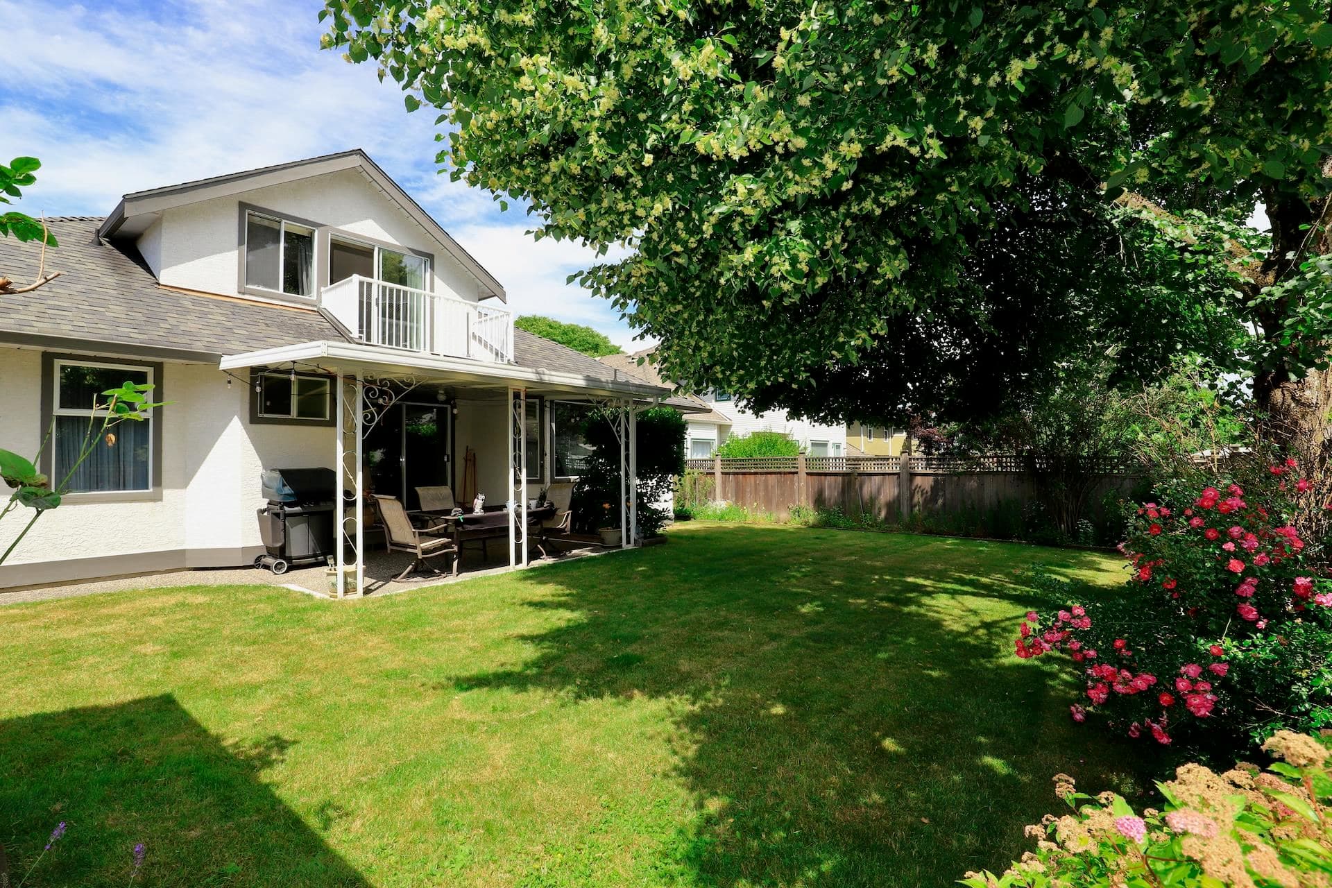 16524 84a Avenue, Surrey, V4N 3H2 — photo 2