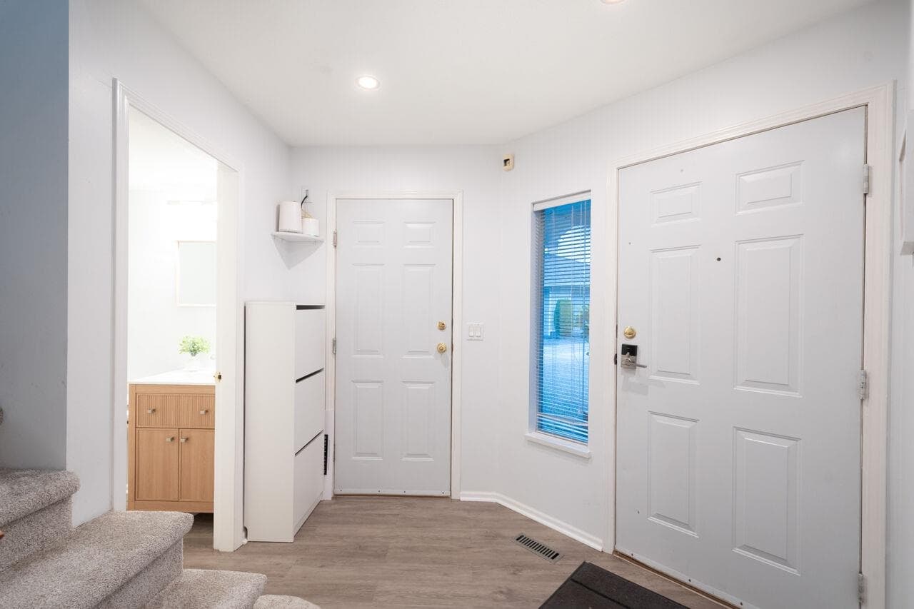 20 - 2590 Panorama Drive, Coquitlam, V3E 2W9 — photo 3