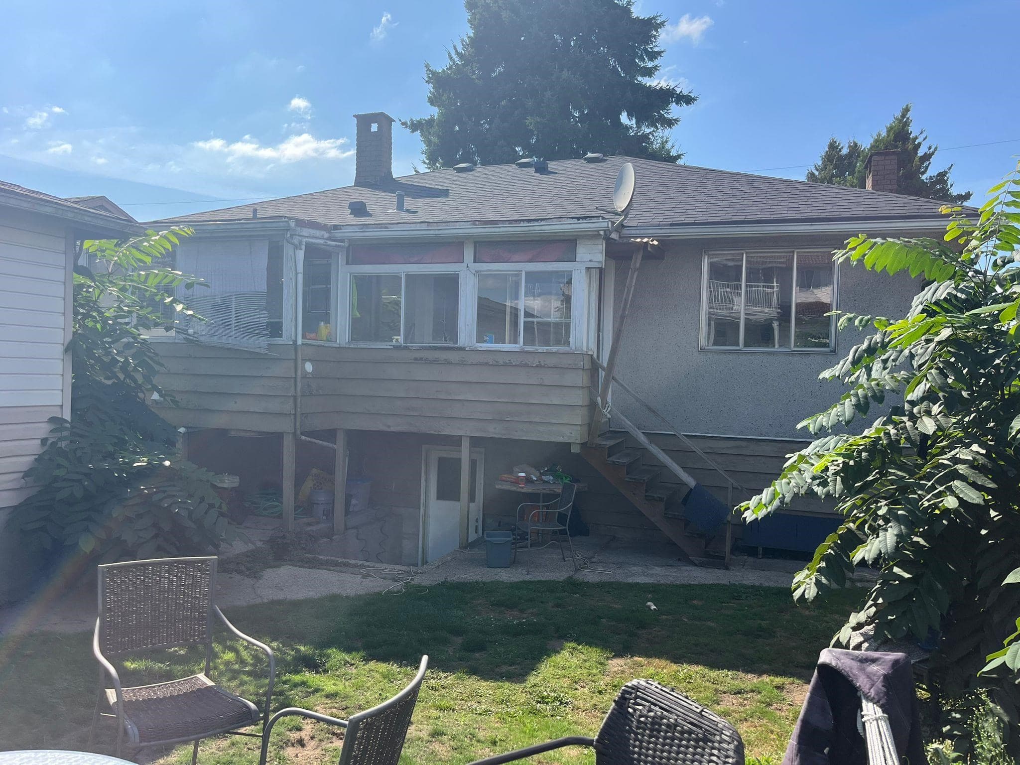 5010 Lorraine Avenue, Burnaby