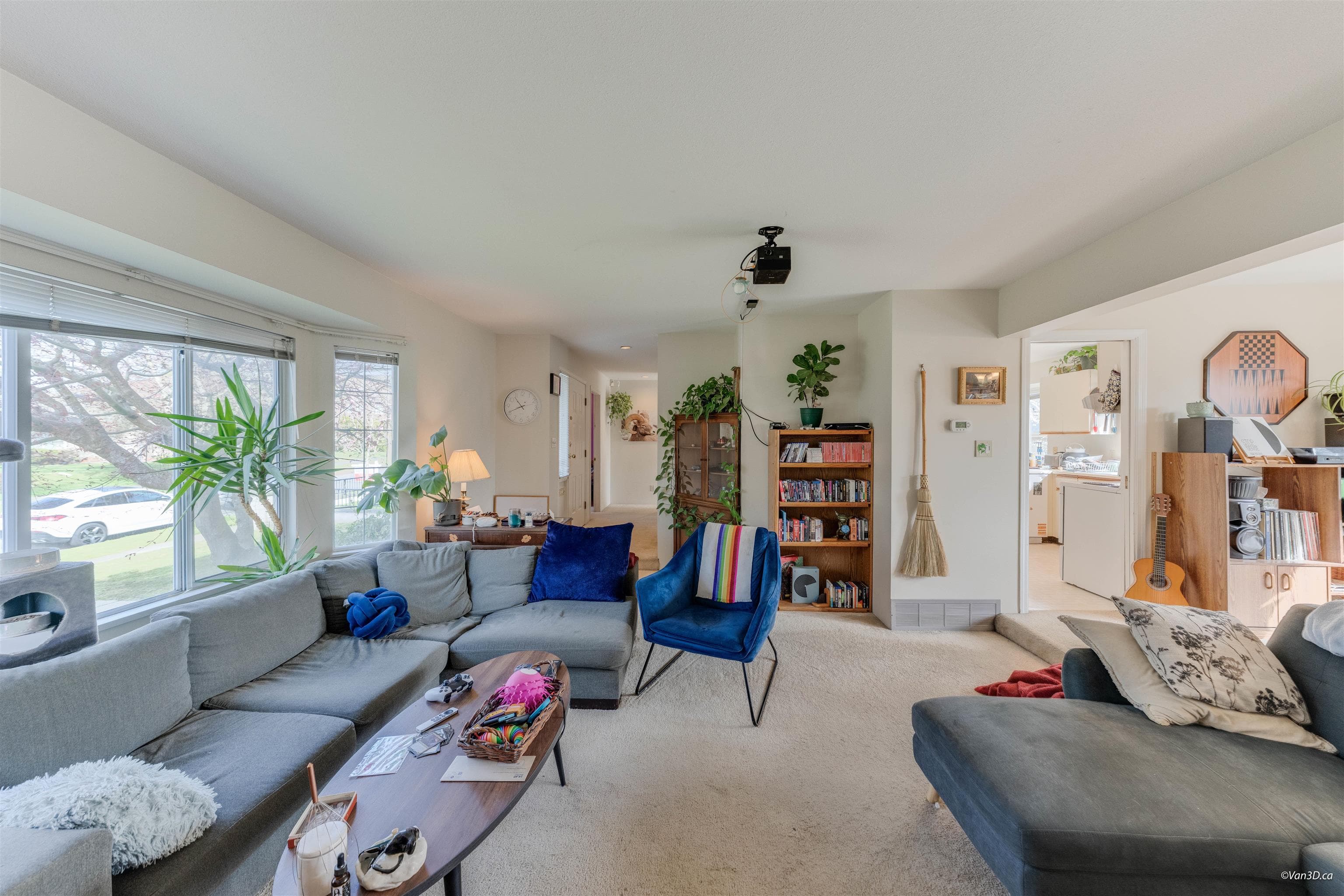 5592 Elizabeth Street, Vancouver, V5Y 3J9 — photo 3
