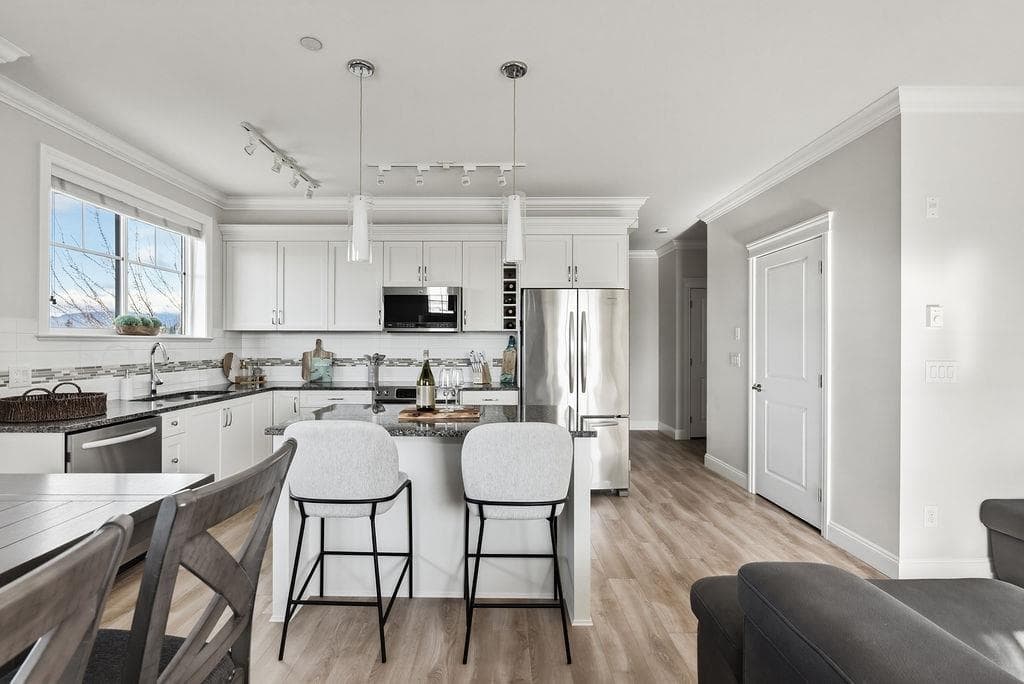 305 - 11862 226 Street, Maple Ridge, V2X 9C8 — photo 4