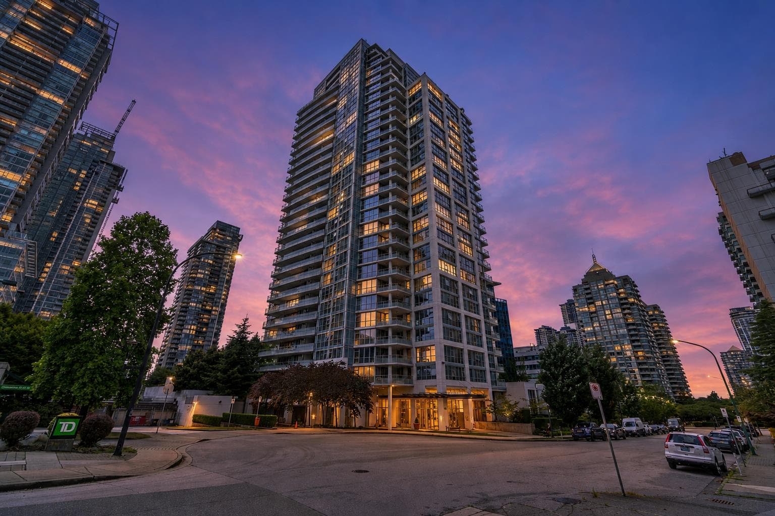 402 - 4400 Buchanan Street, Burnaby, V5C 0E3 — photo 1