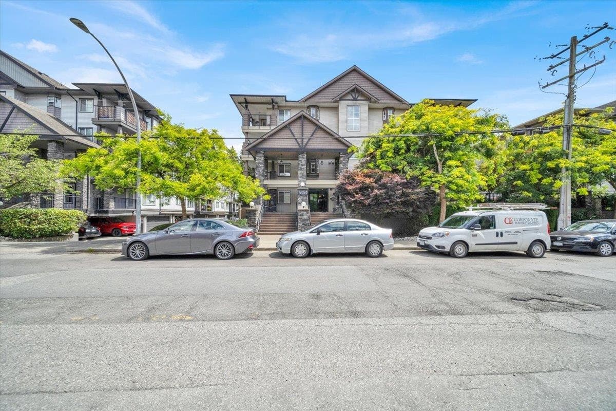 210 - 5454 198 Street, Langley, V3A 1G2 — photo 3