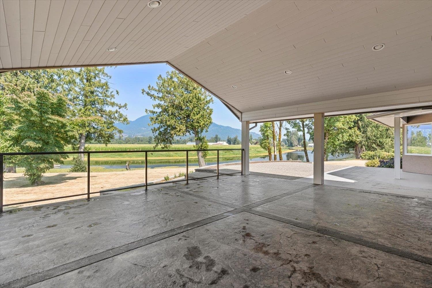 47083 Bell Road, Chilliwack, V2P 6H5 — photo 5