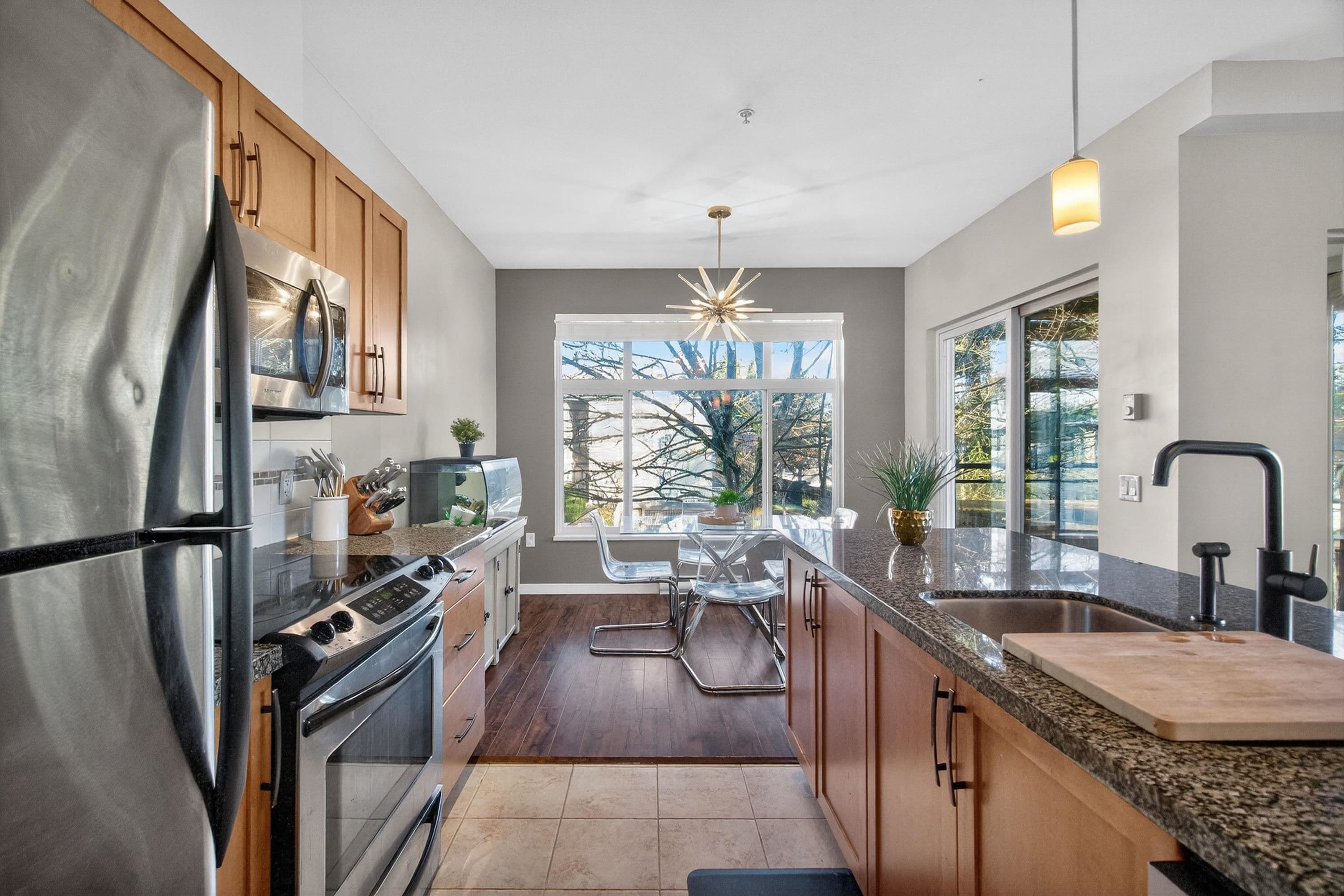 201 - 11950 Harris Road, Pitt Meadows, V3Y 0B7 — photo 5