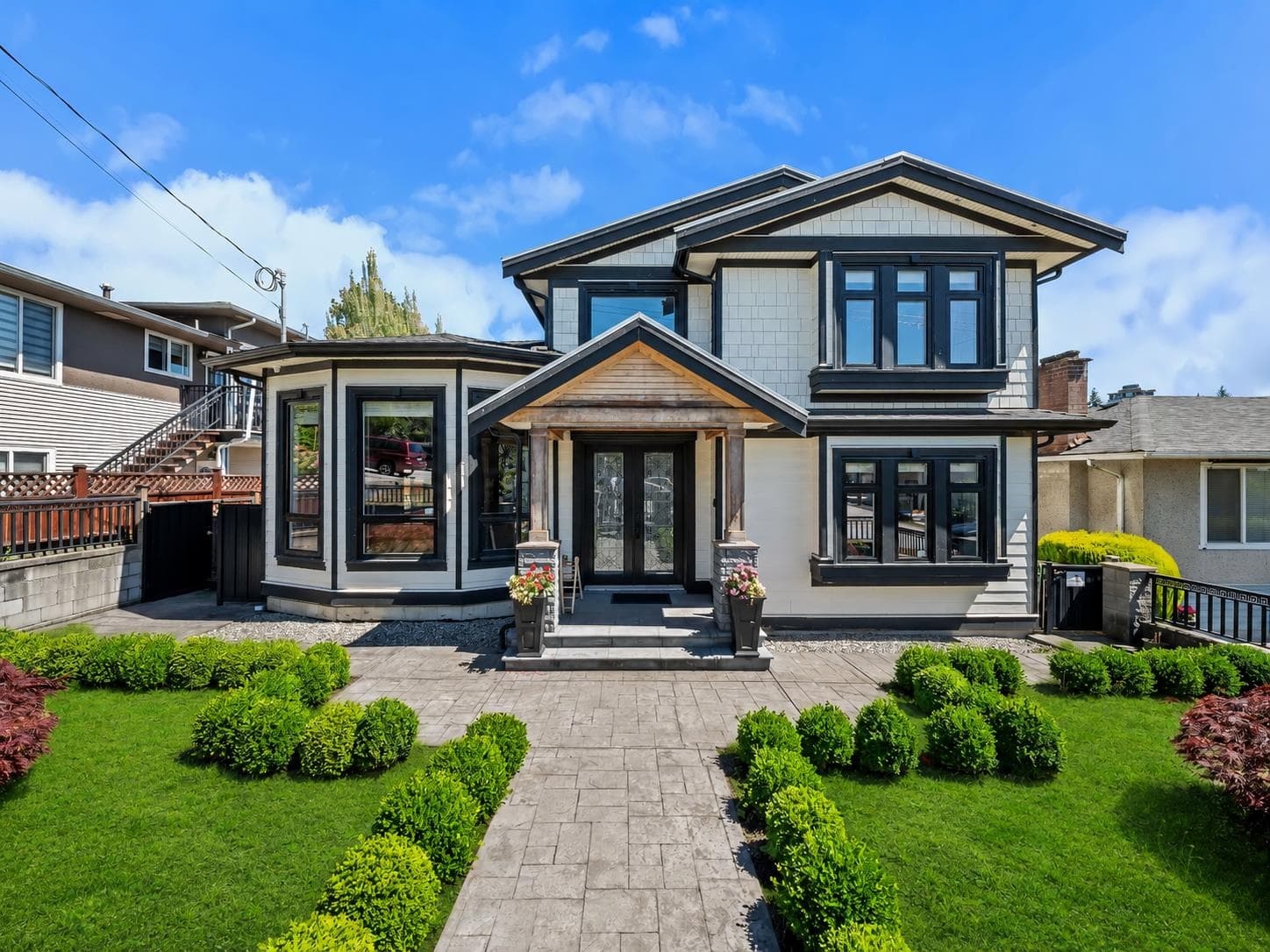 7626 Hedley Avenue, Burnaby
