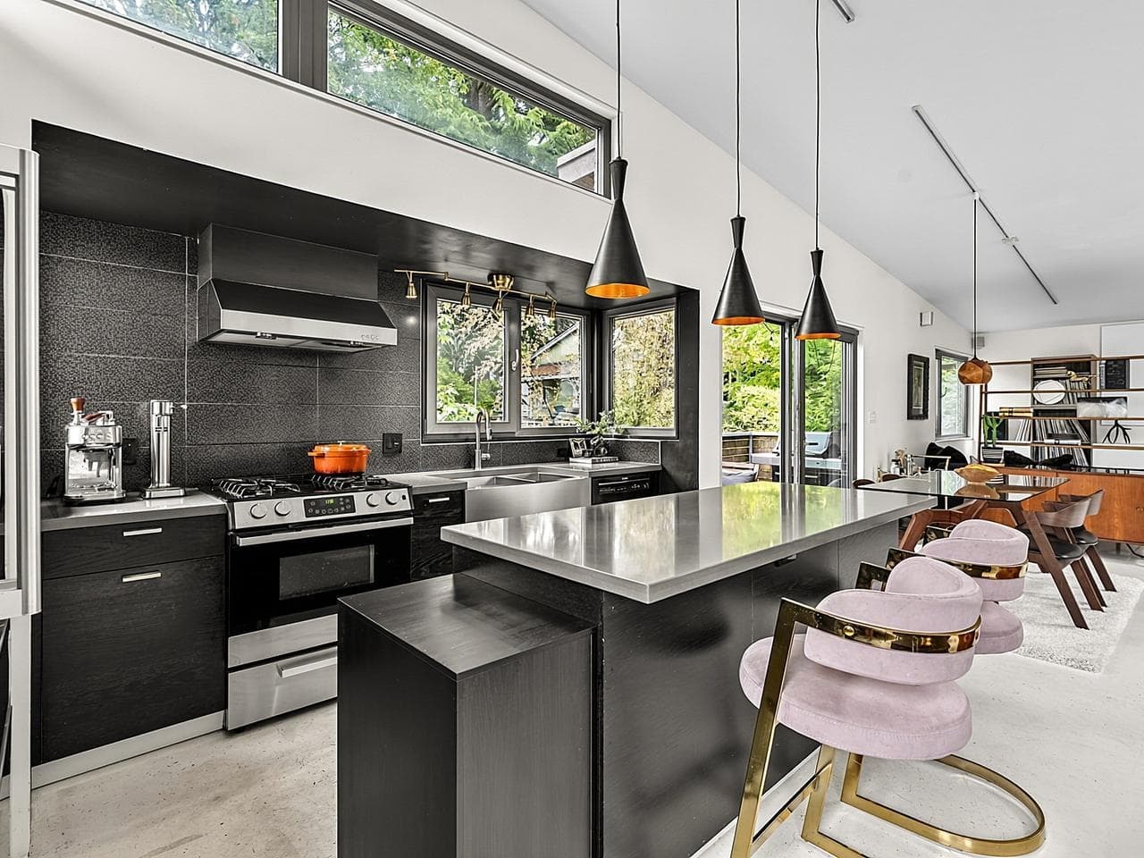 1557 E 20th Avenue, Vancouver, V5N 2K7 — photo 4