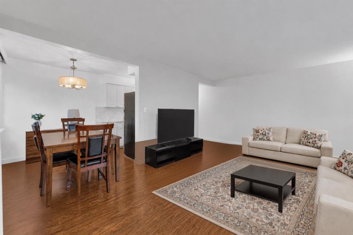 1 - 1420 Chesterfield Avenue, North Vancouver, V7M 2N4 — photo 3