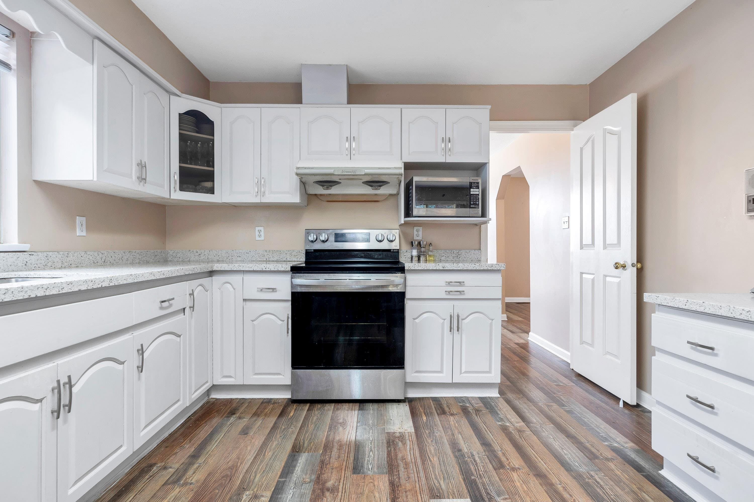 2225 Kaptey Avenue, Coquitlam, V3K 6C7 — photo 5