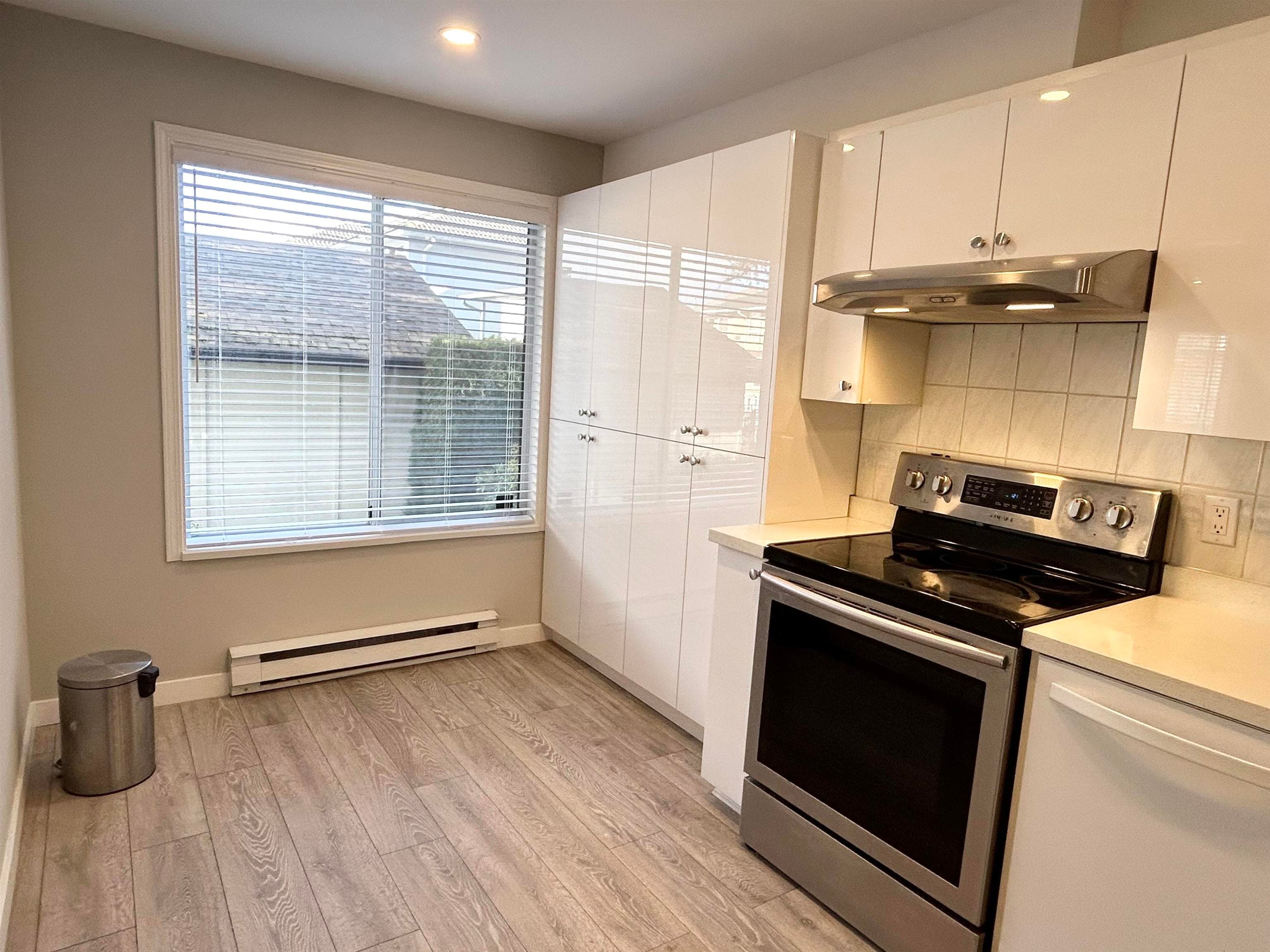 105 - 5875 Imperial Street, Burnaby, V5J 1G4 — photo 4