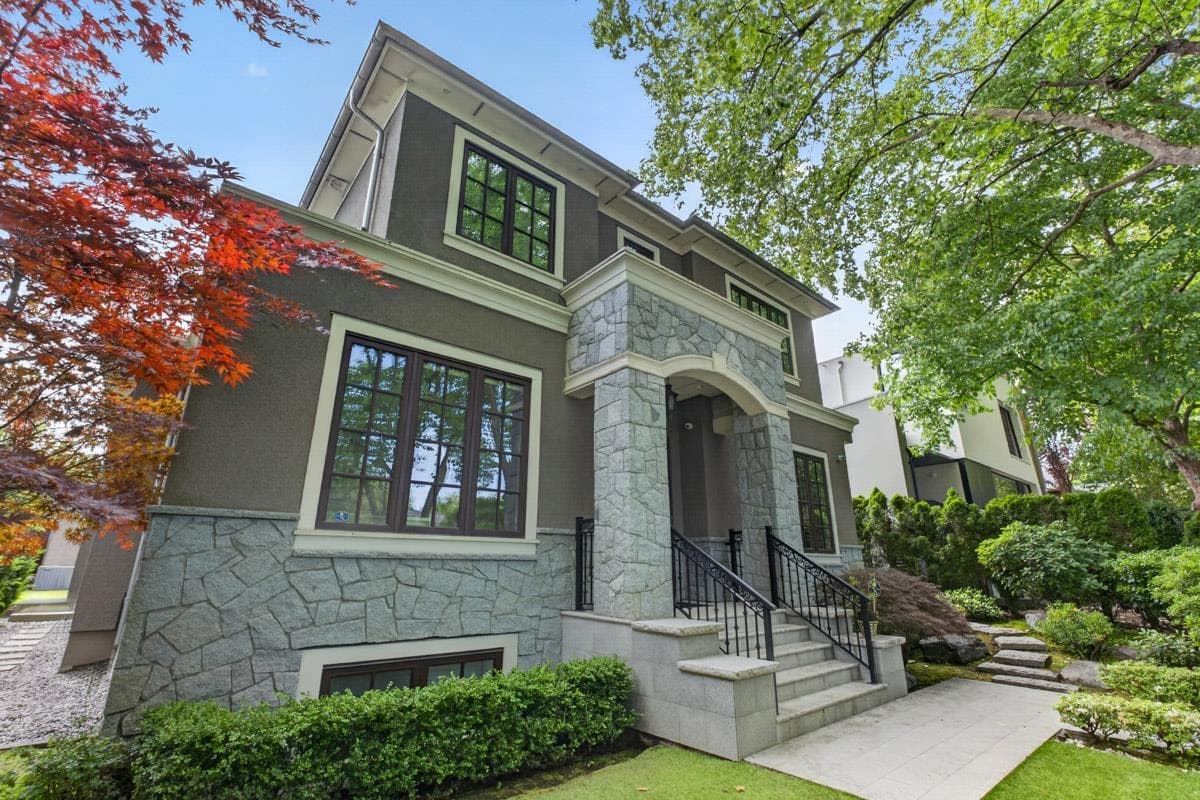 3818 Broadway W, Vancouver, V6R 2C3 — photo 2