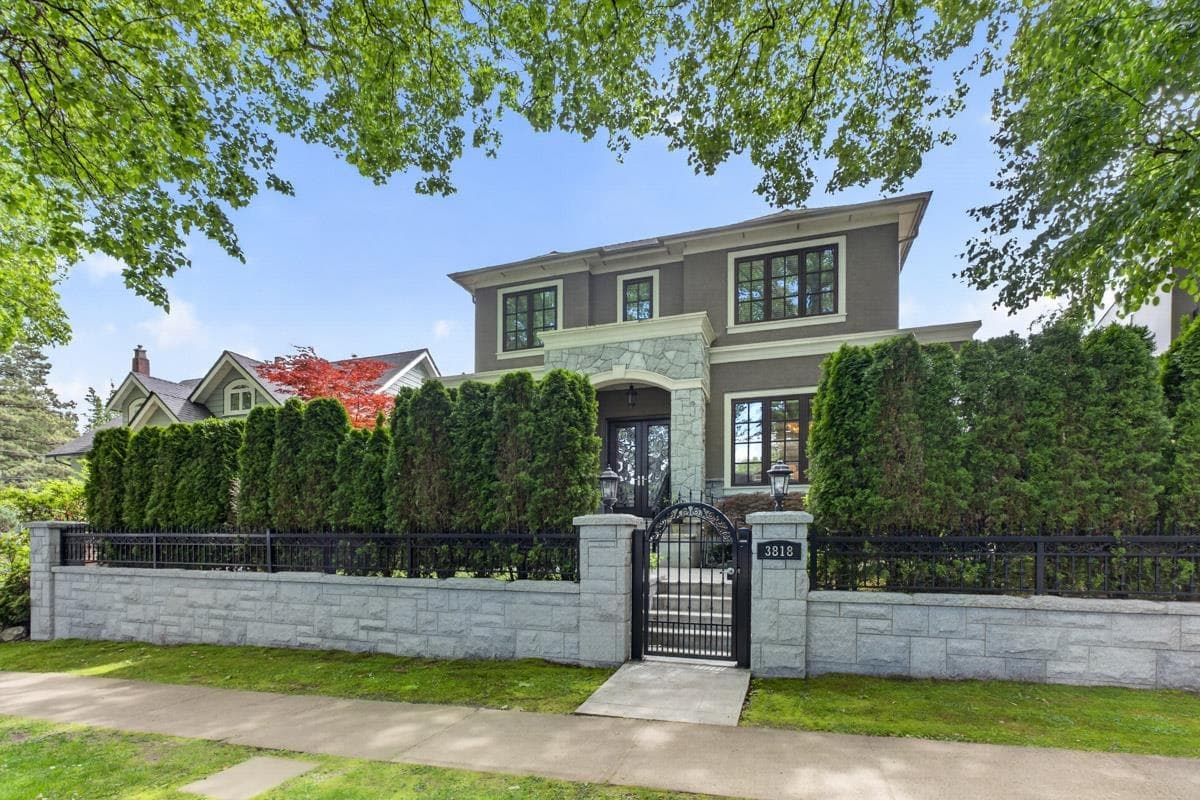 3818 Broadway W, Vancouver