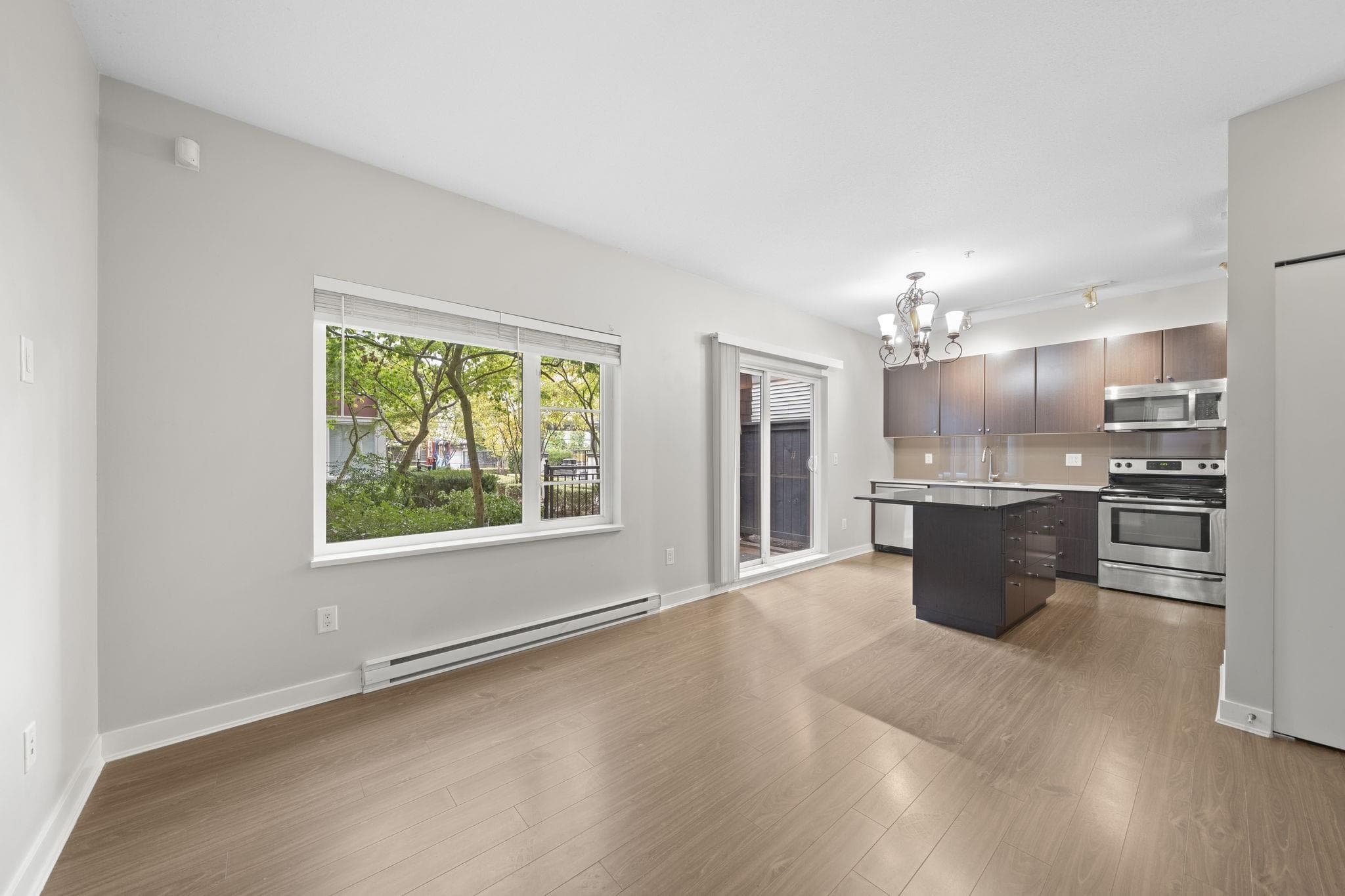 104 - 13740 75a Avenue, Surrey, V3W 0E8 — photo 4