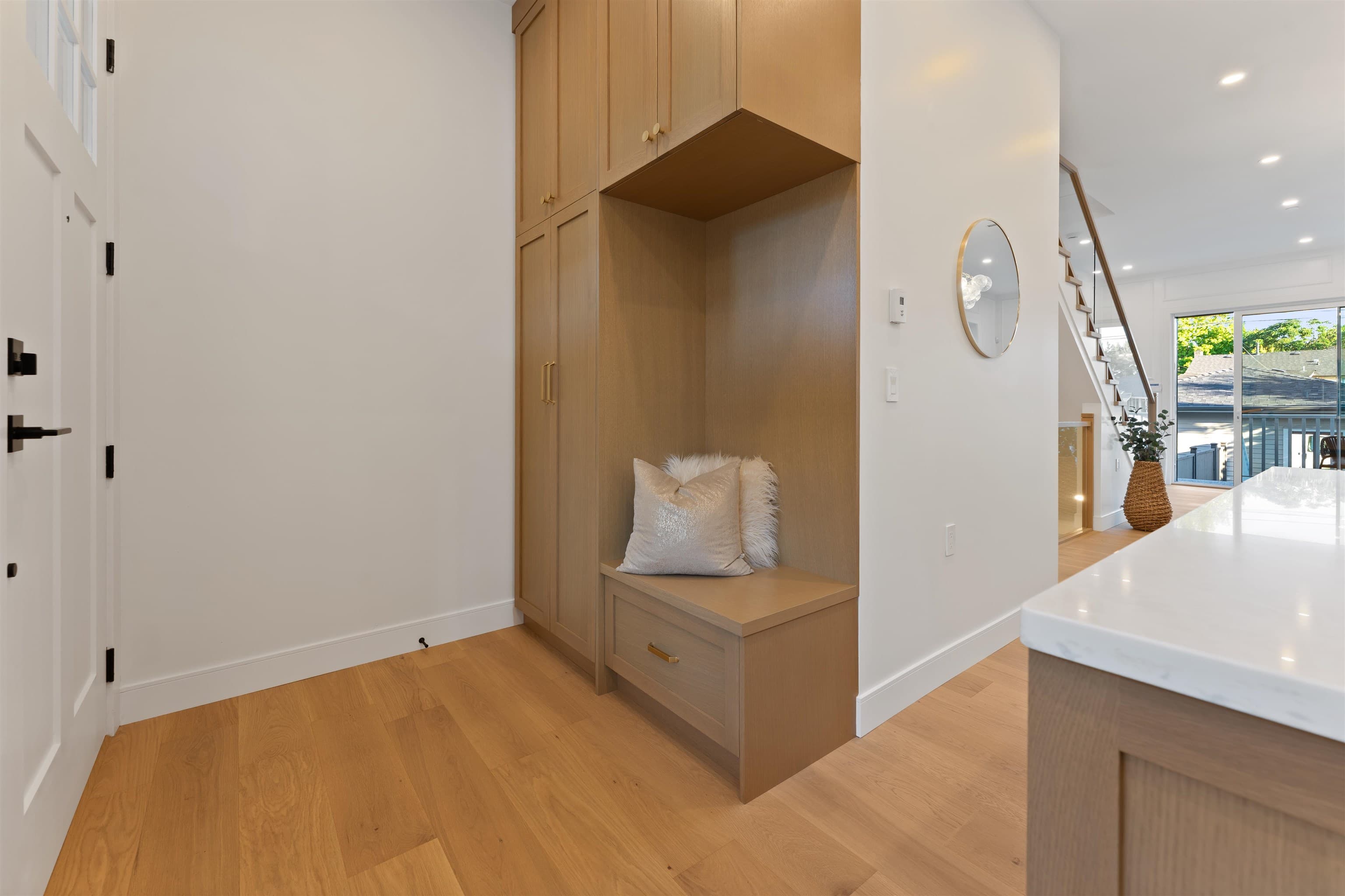 2578 E 4th Avenue, Vancouver, V5M 1K3 — photo 3