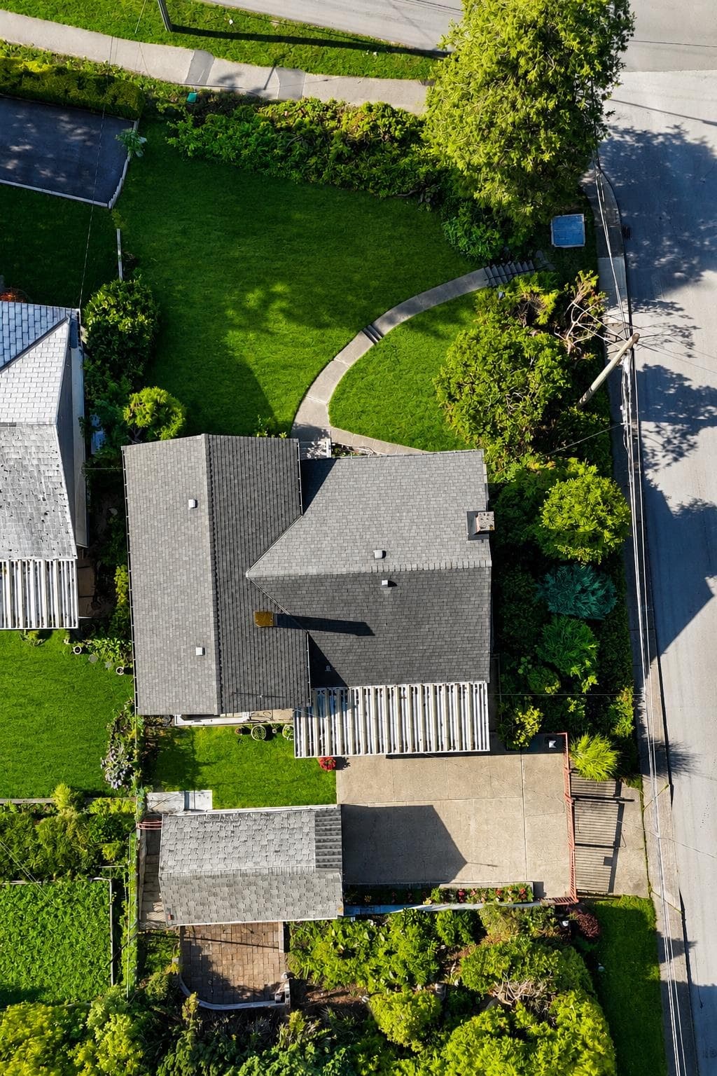 4409 Marine Drive, Burnaby, V5J 3G1 — photo 2