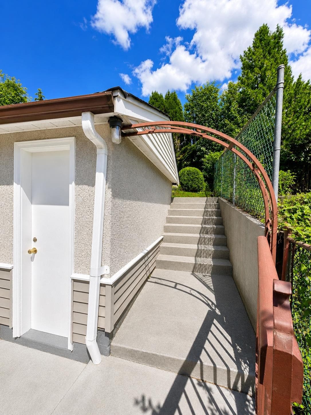 4409 Marine Drive, Burnaby, V5J 3G1 — photo 5