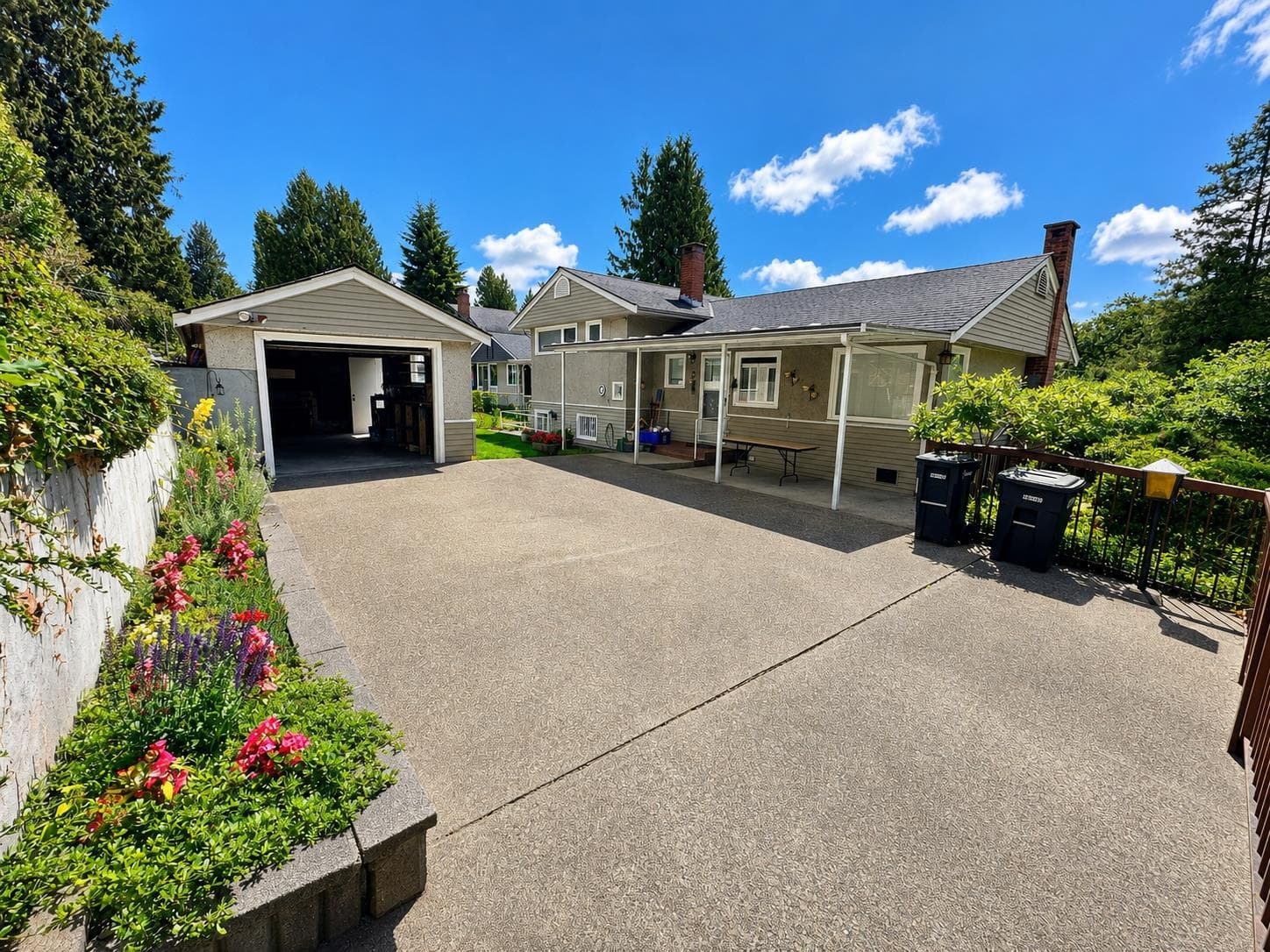 4409 Marine Drive, Burnaby, V5J 3G1 — photo 4