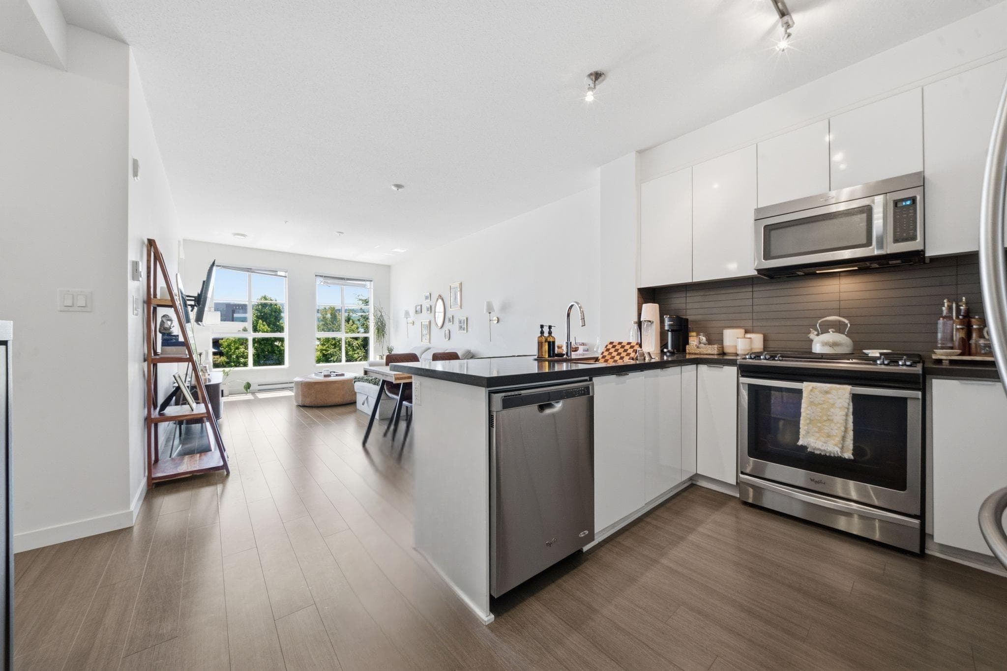 328 - 15168 33 Avenue, Surrey, V3Z 0N7 — photo 4