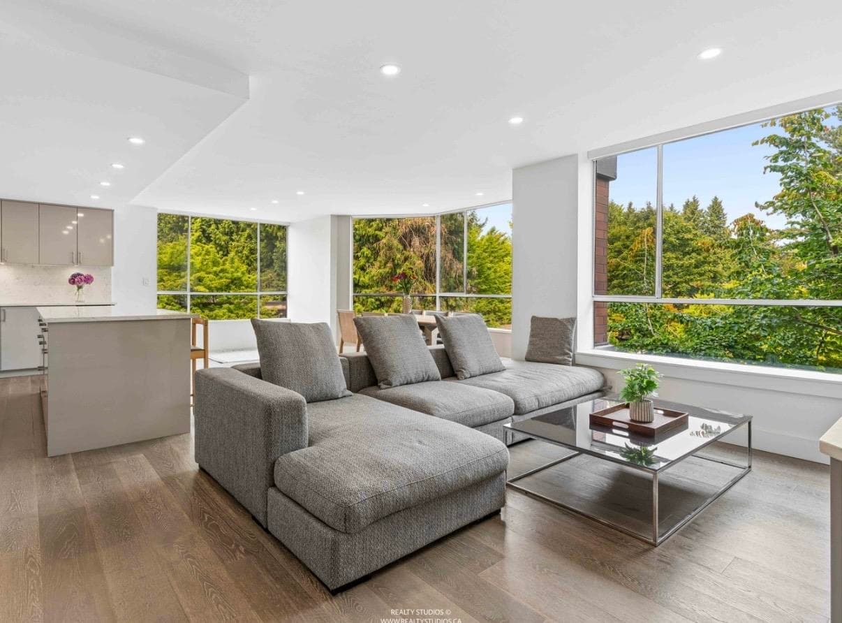201 - 2140 Briar Avenue, Vancouver, V6L 3B4 — photo 4