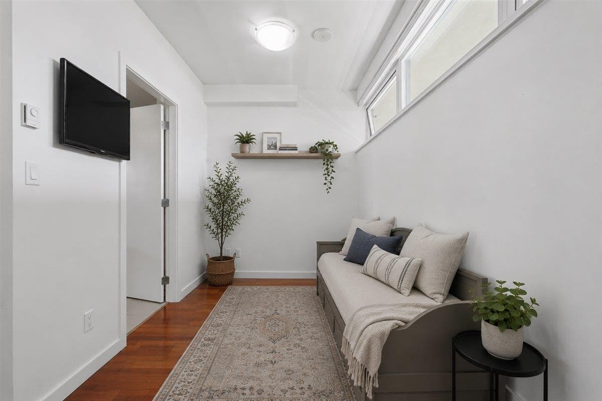 306 - 2055 Yukon Street, Vancouver, V5Y 4B7 — photo 5