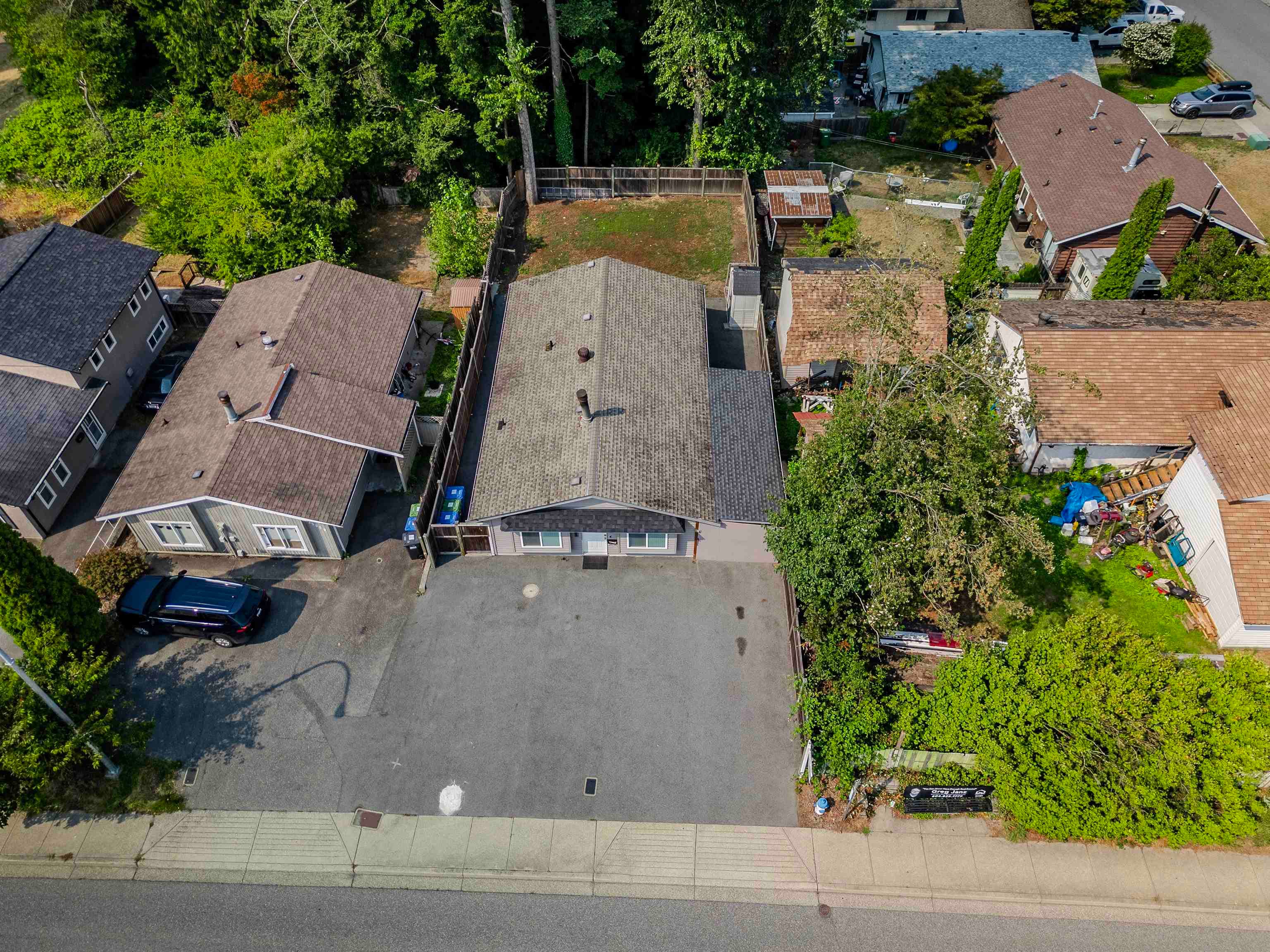 32565 George Ferguson Way, Abbotsford, V2T 4C8 — photo 3