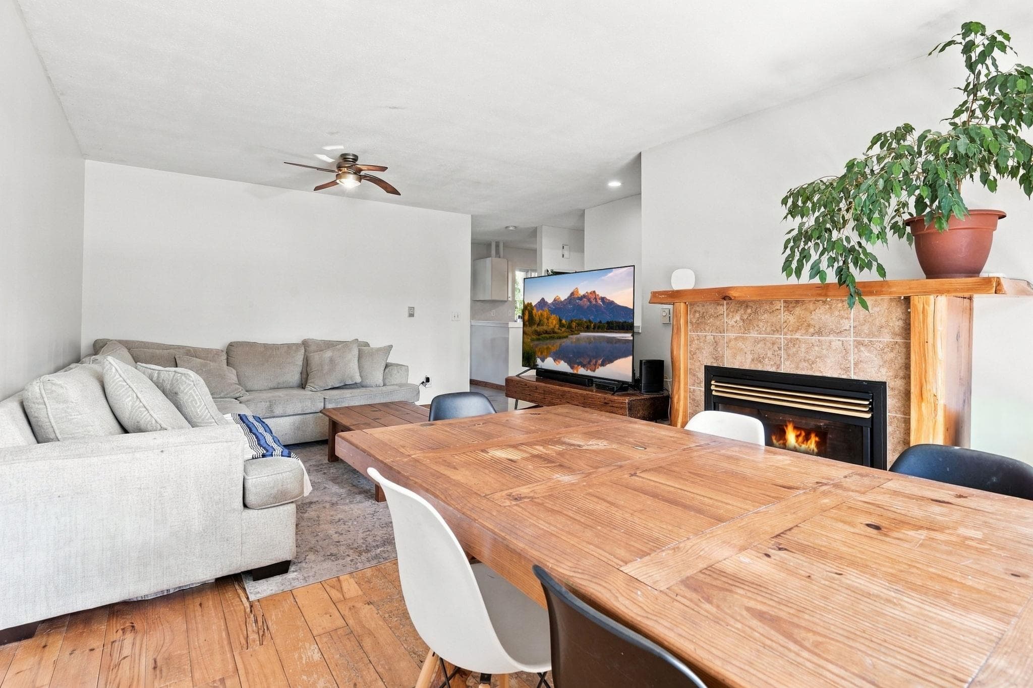 1771 Harris Road, Squamish, V0N 3G0 — photo 4