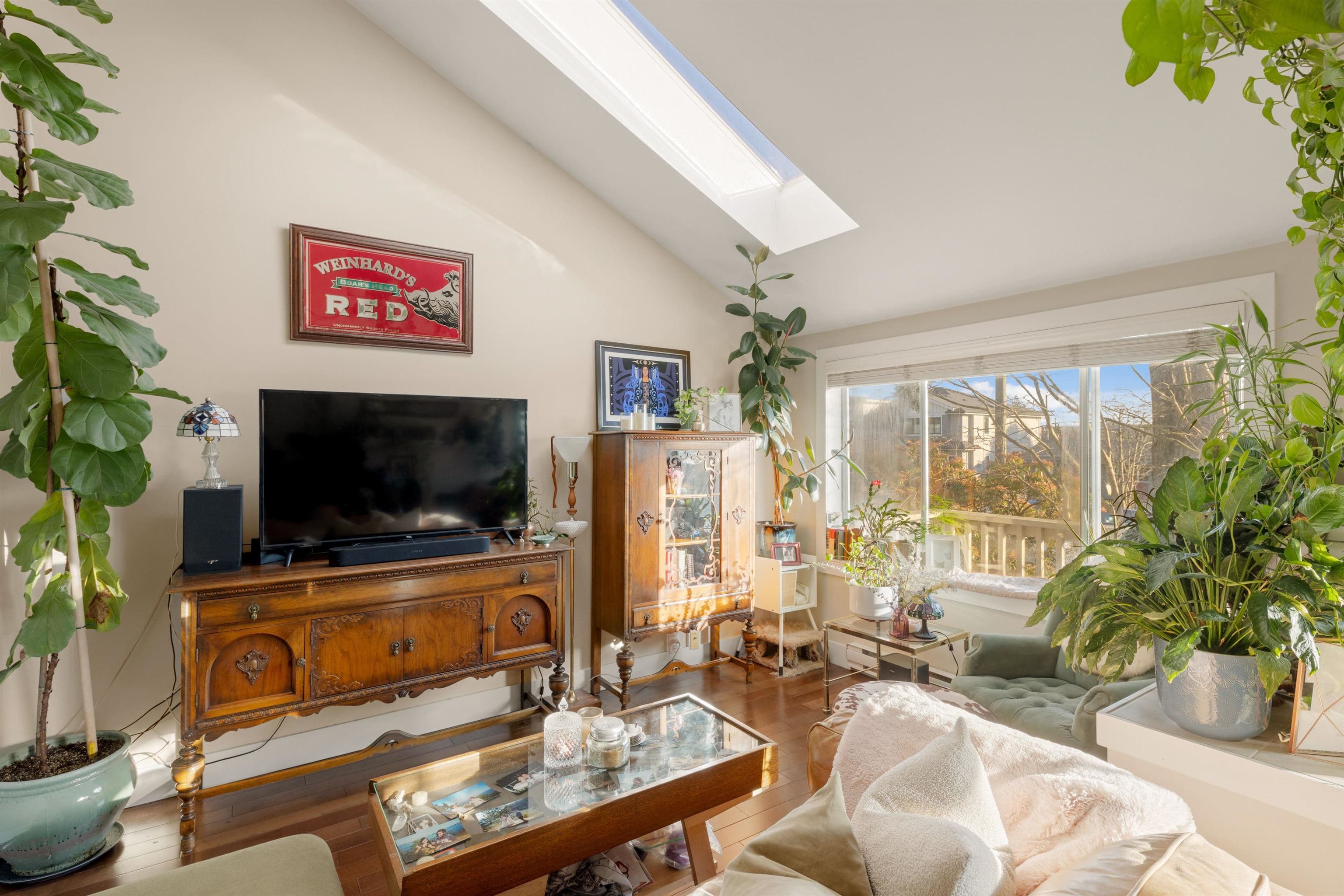612 E 4th Street, North Vancouver, V7L 1J8 — photo 1