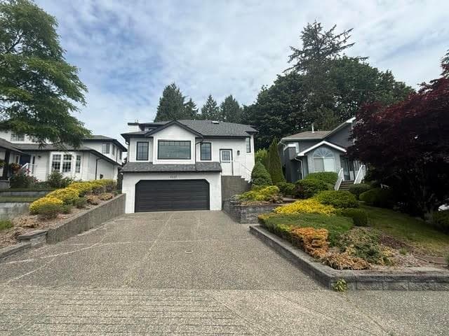 3337 Abbey Lane, Coquitlam
