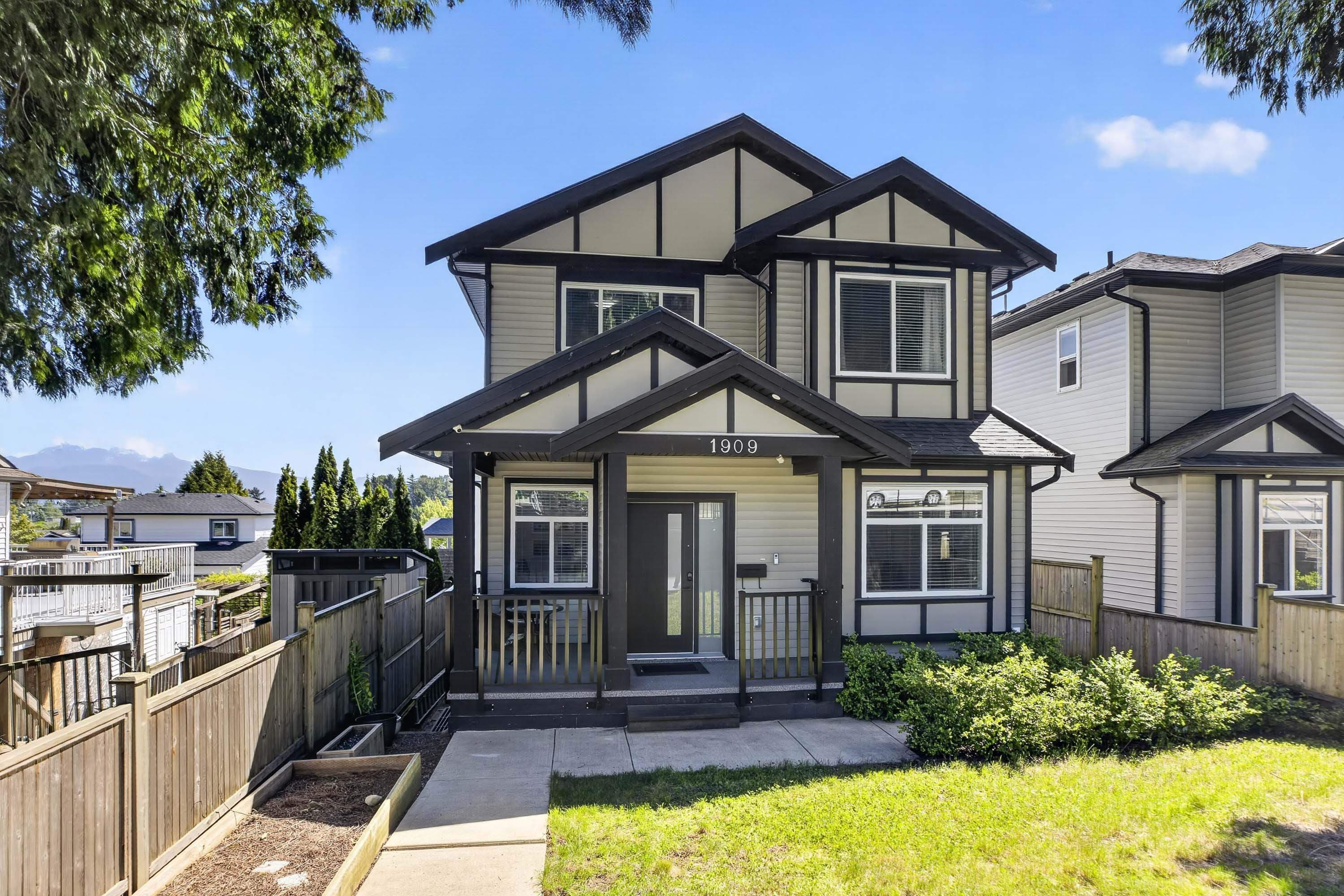 1909 Pitt River Road, Port Coquitlam, V3C 1R2 — photo 1