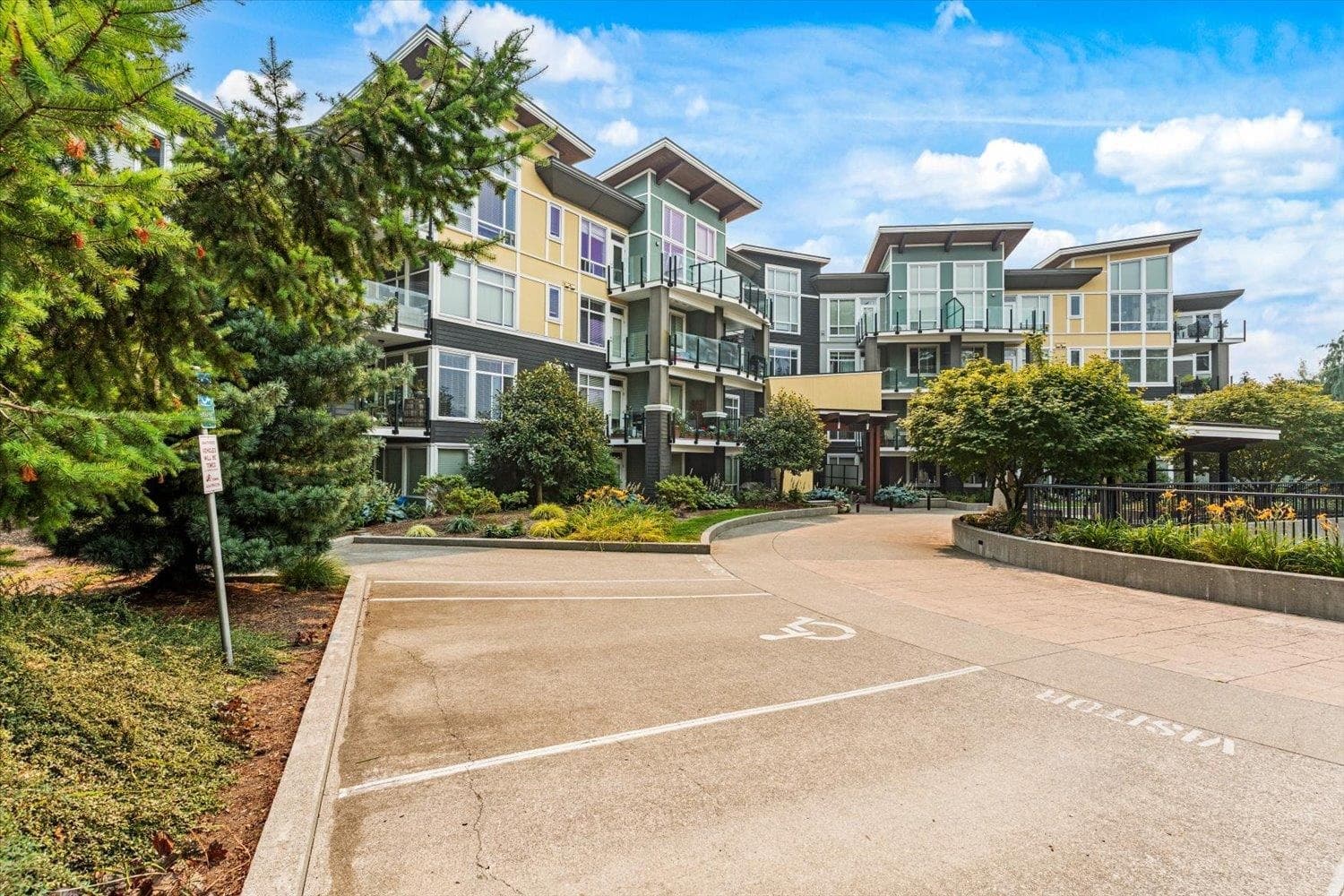 311 - 45389 Chehalis Drive, Chilliwack, V2R 0T9 — photo 3