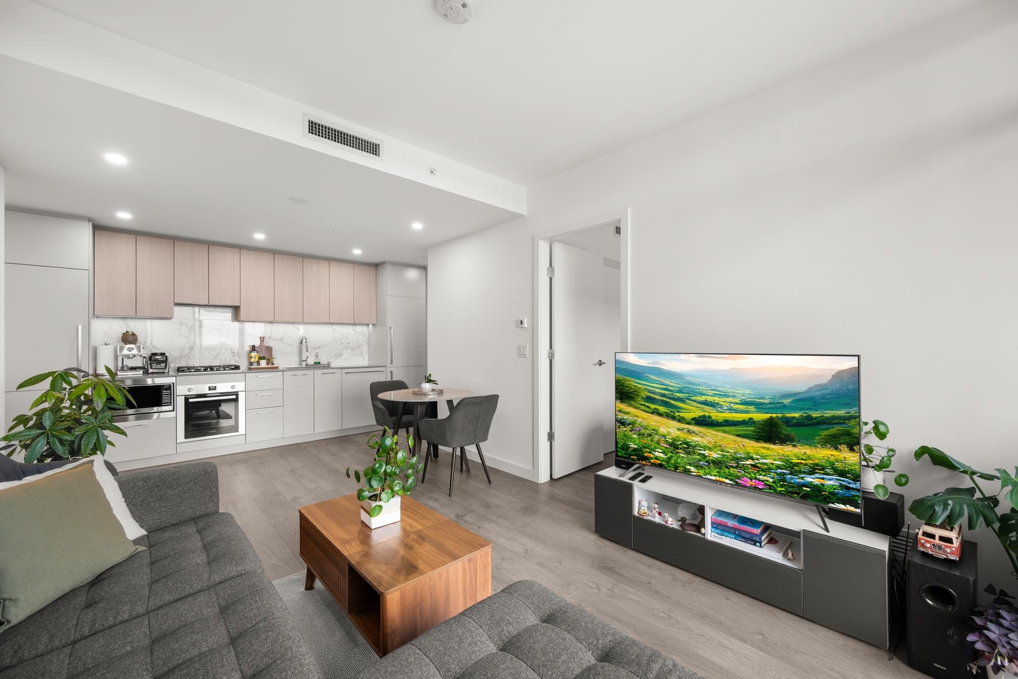 1905 - 6468 Willingdon Avenue, Burnaby, V5H 0L3 — photo 1