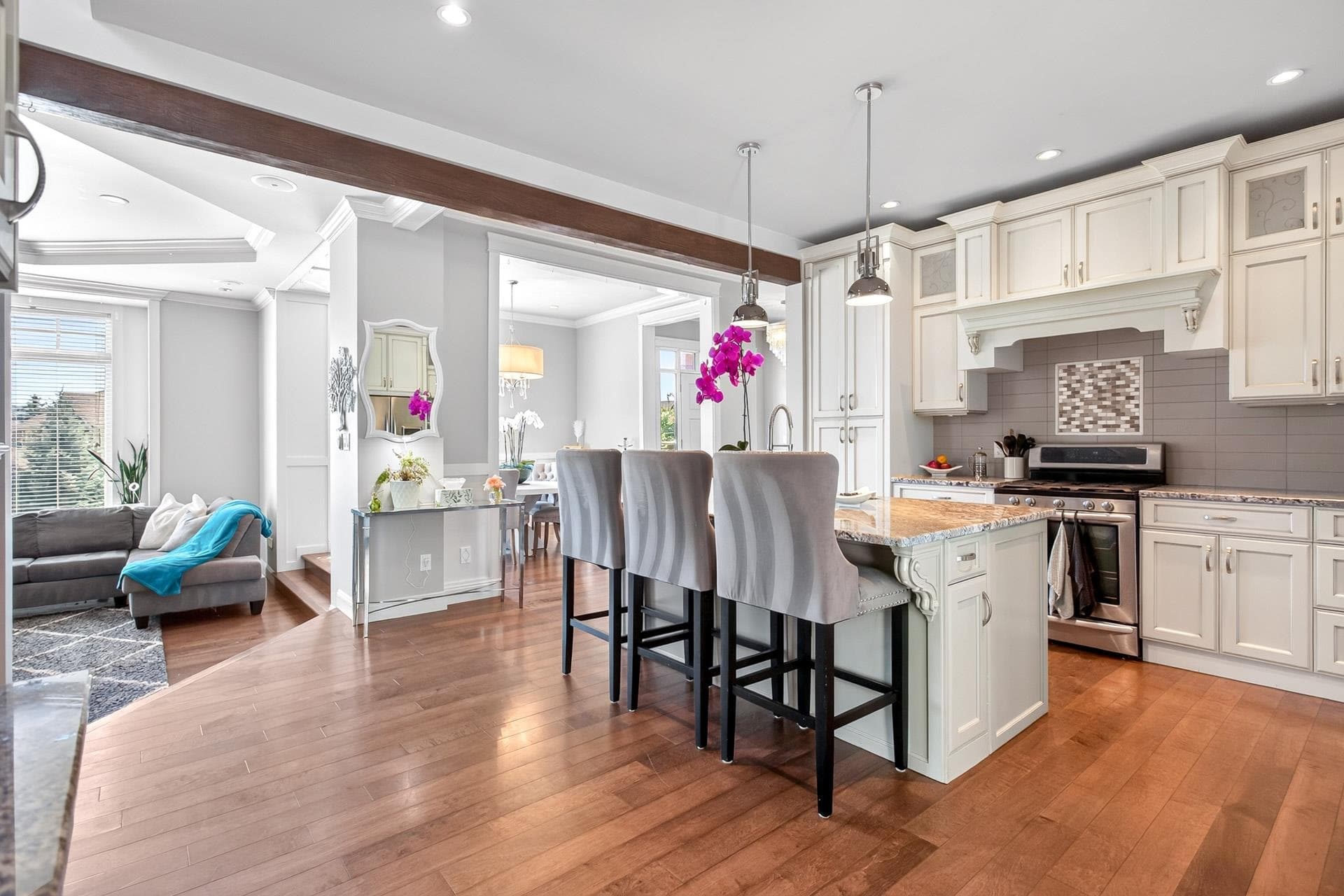 36497 Carnarvon Court, Abbotsford