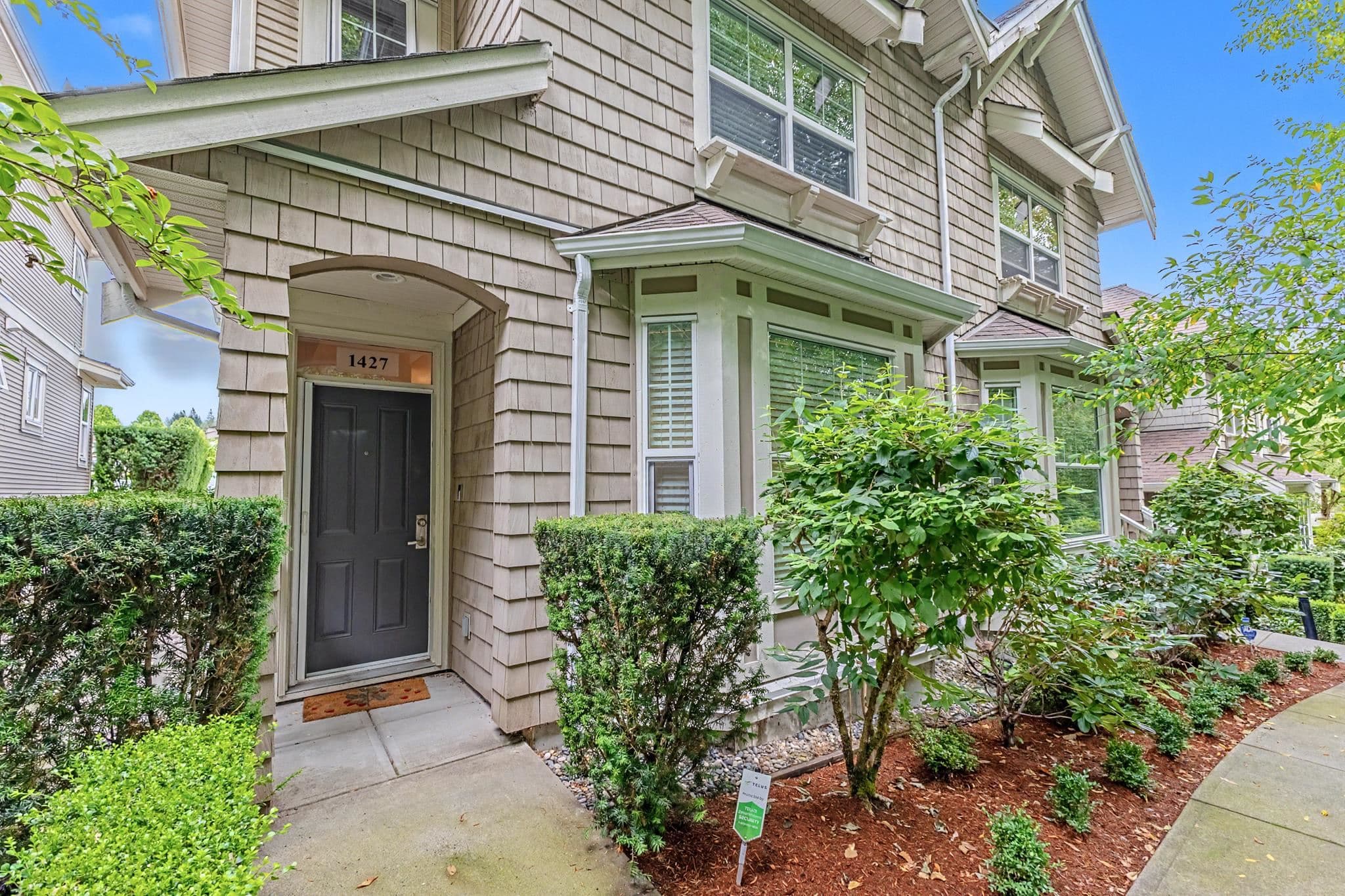 1427 Collins Road, Coquitlam, V3E 0A9 — photo 1