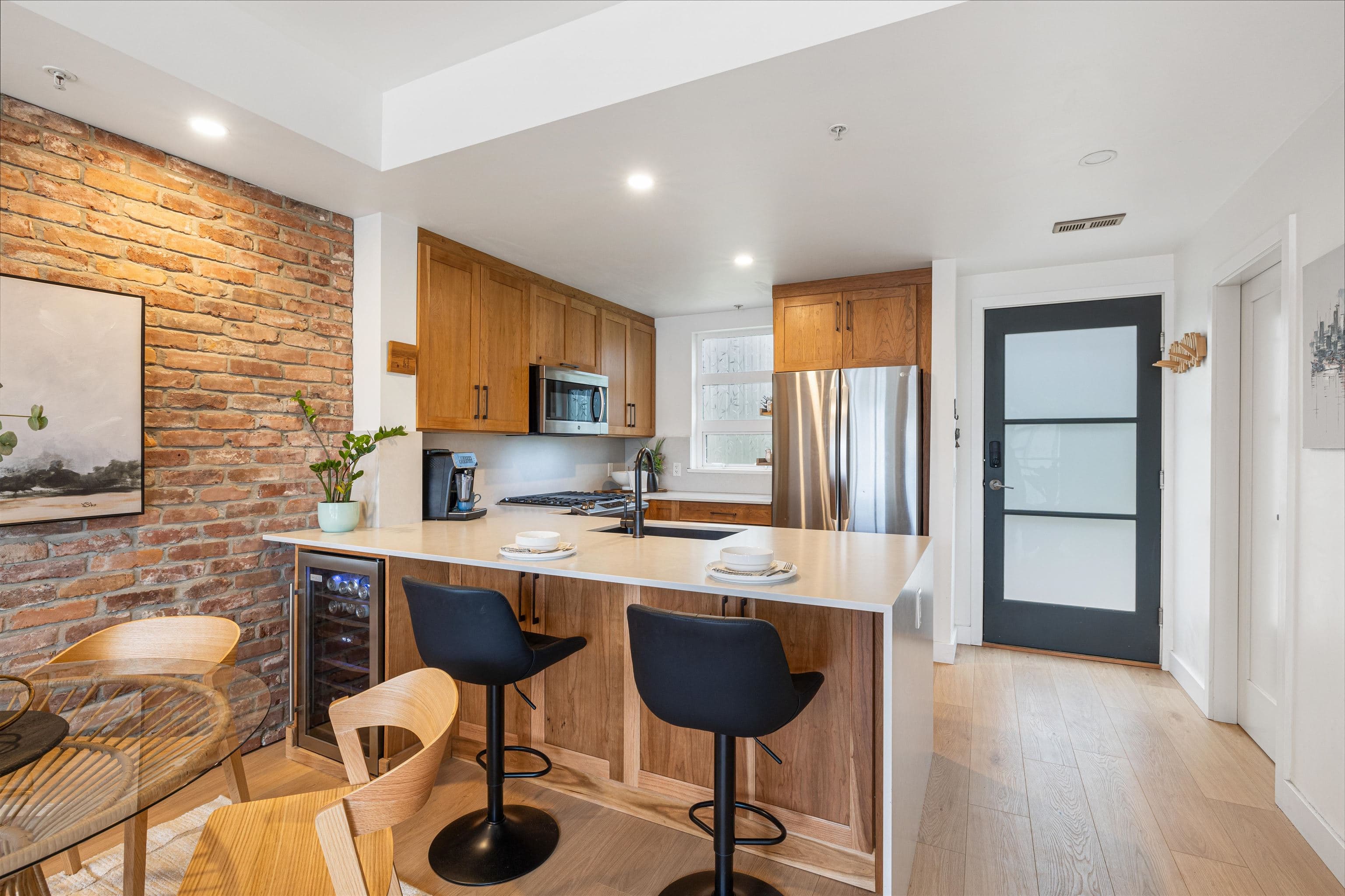 323 - 95 Moody Street, Port Moody, V3H 0H2 — photo 5