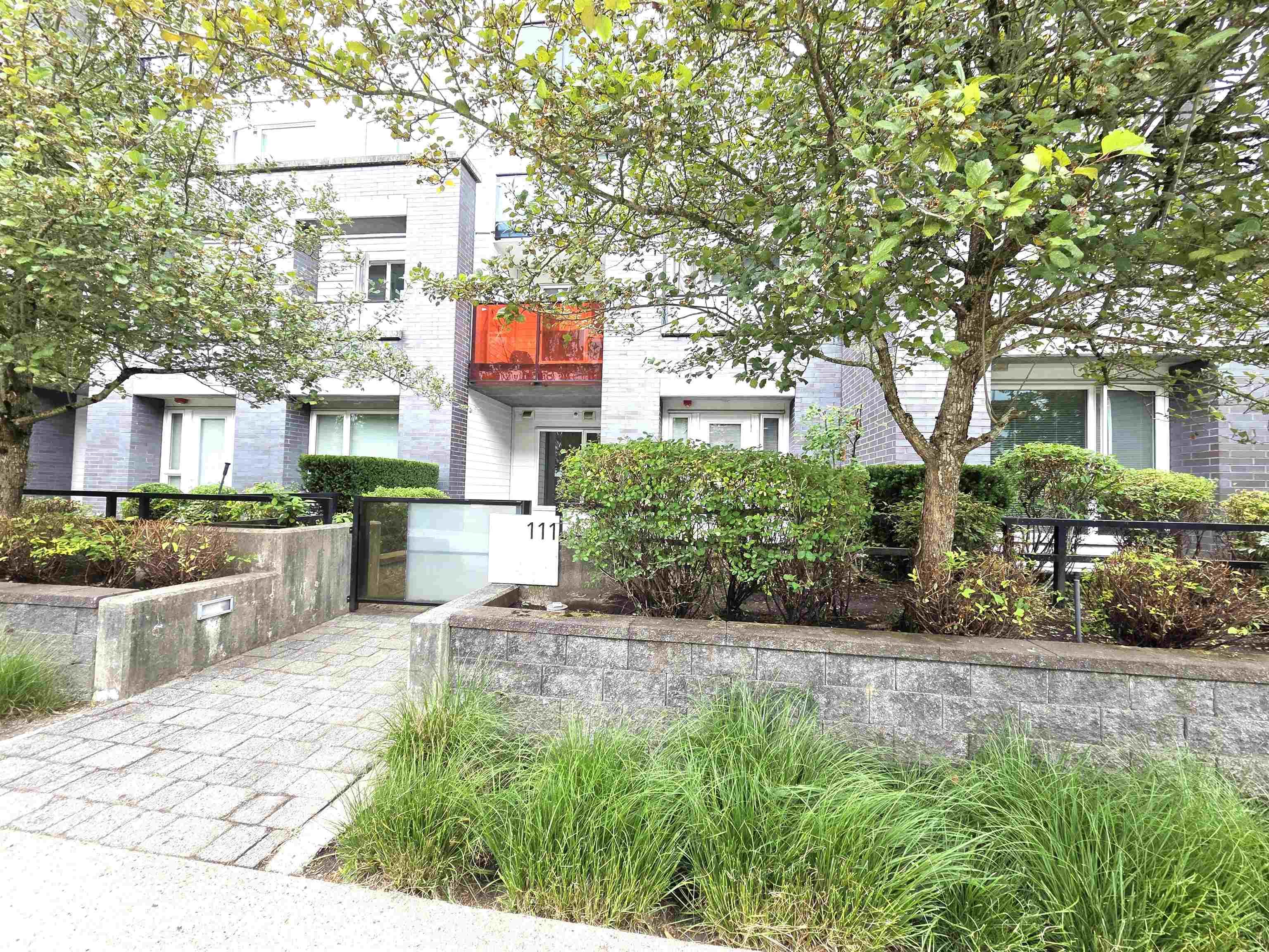 111 - 9250 University High Street, Burnaby, V5A 0B3 — photo 5