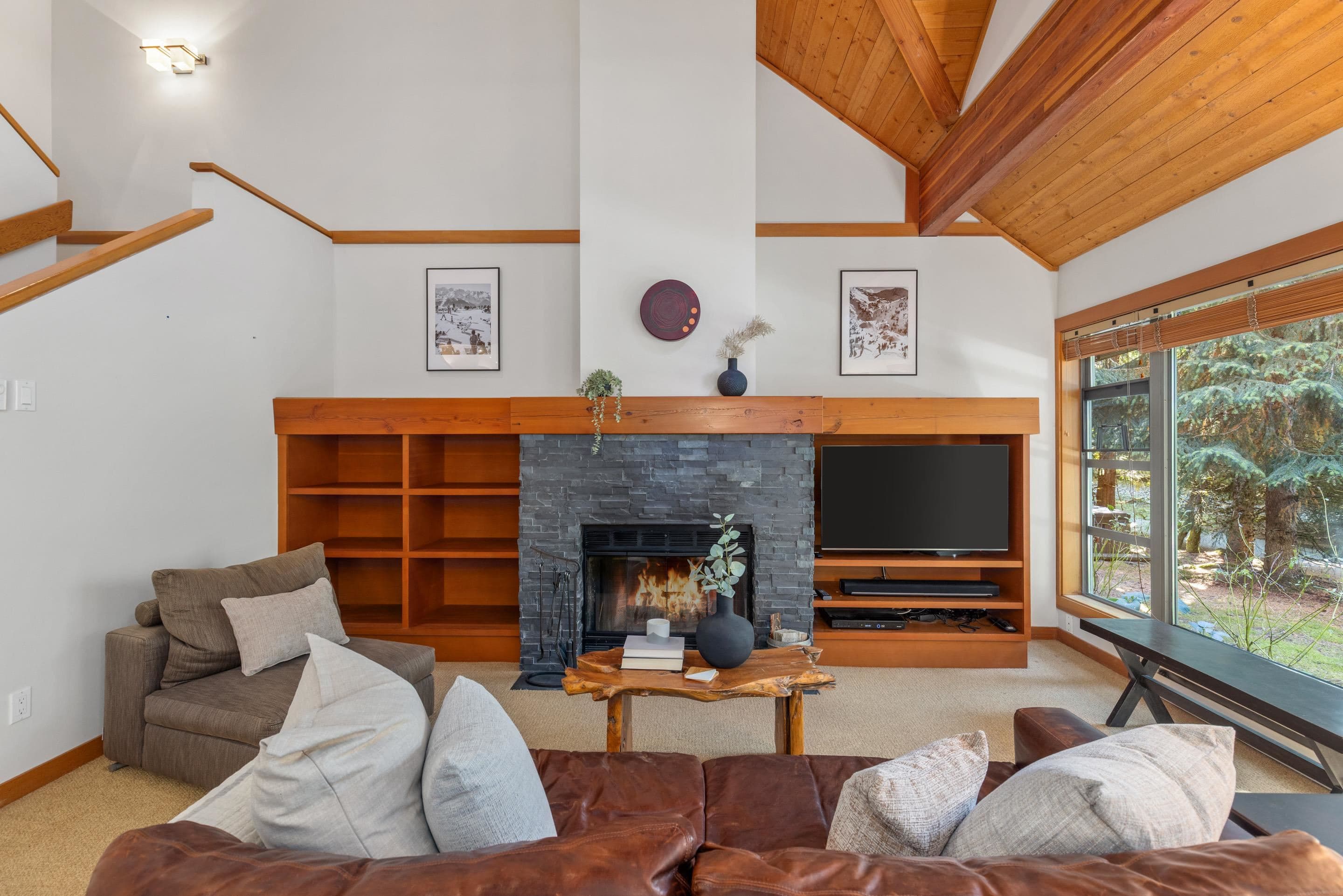 4603 Montebello Place, Whistler, V8E 0Z4 — photo 4