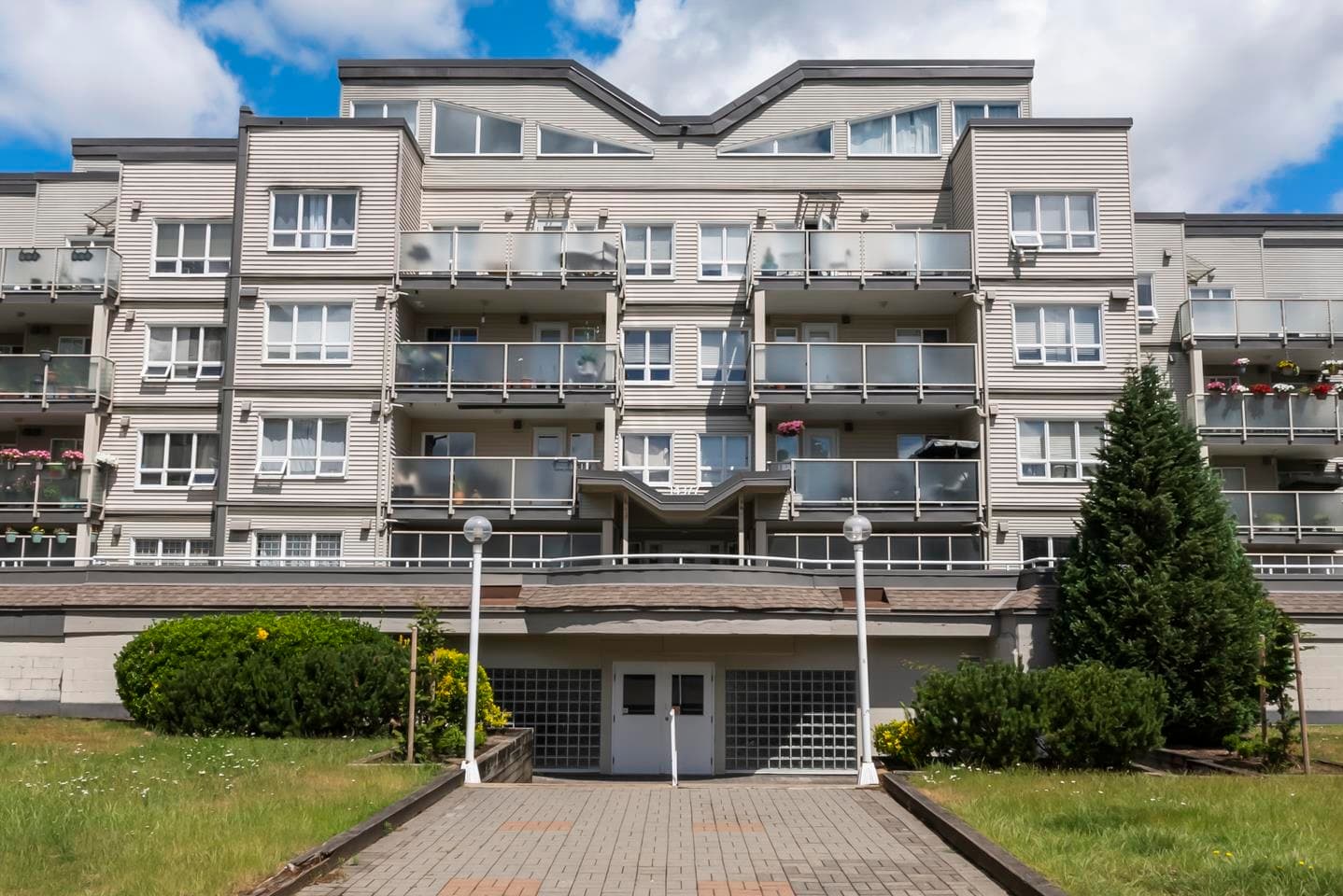 310 - 14377 103 Avenue, Surrey