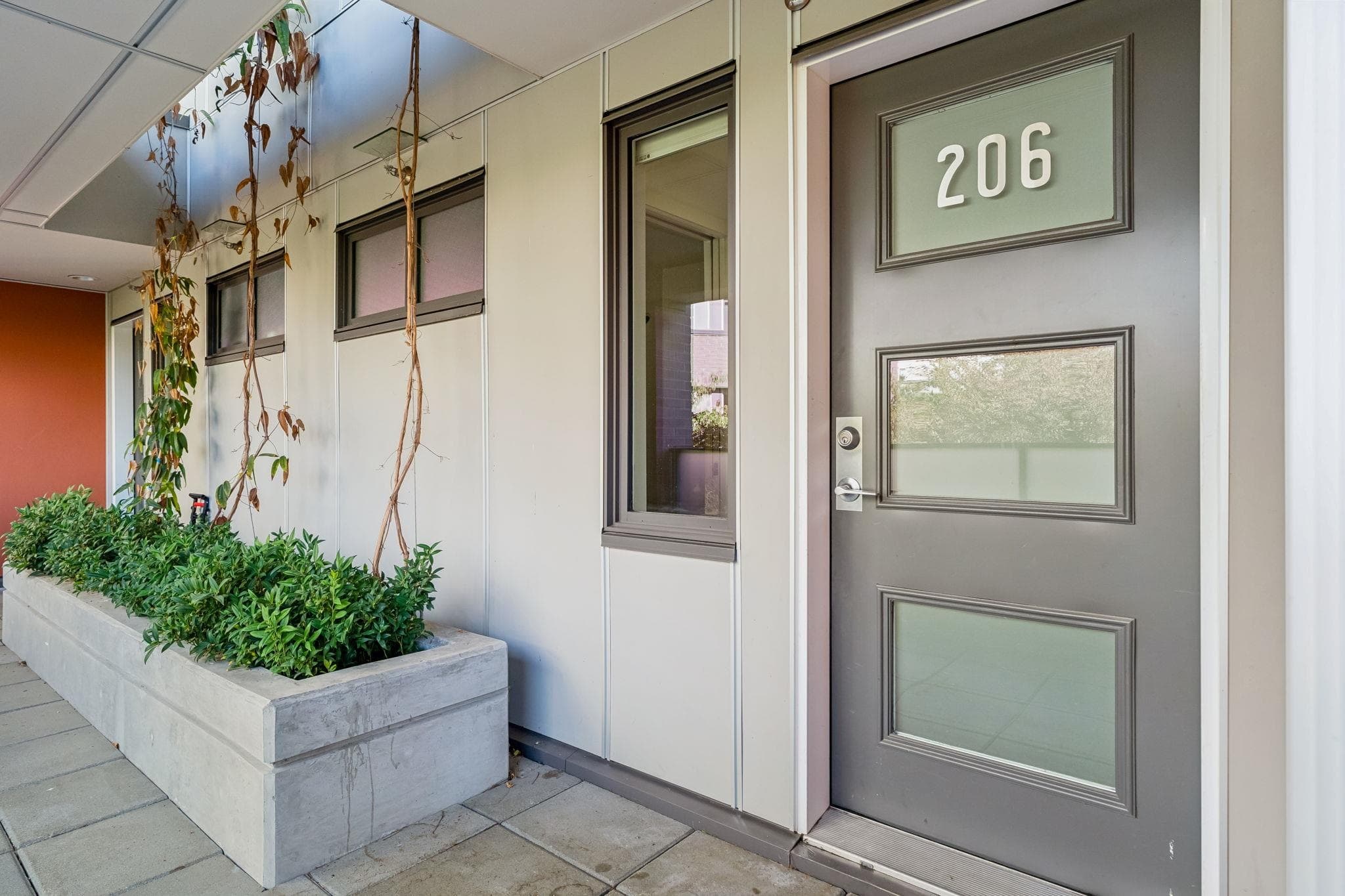 206 - 3456 Commercial Street, Vancouver, V5N 4E9 — photo 4