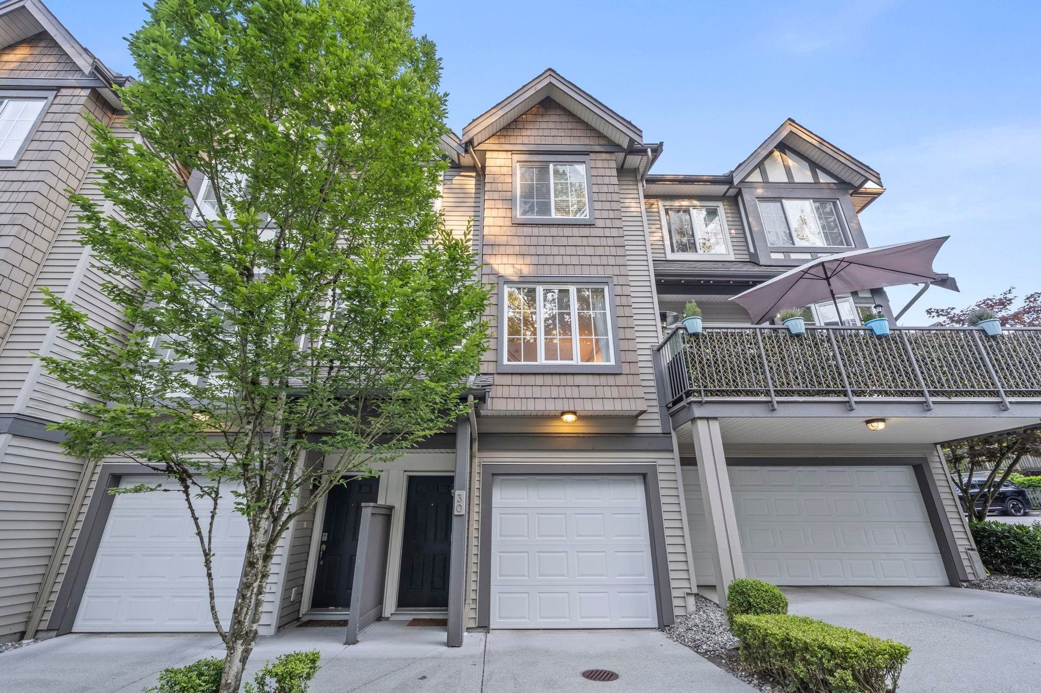 30 - 8533 Cumberland Place, Burnaby, V3N 5C1 — photo 1