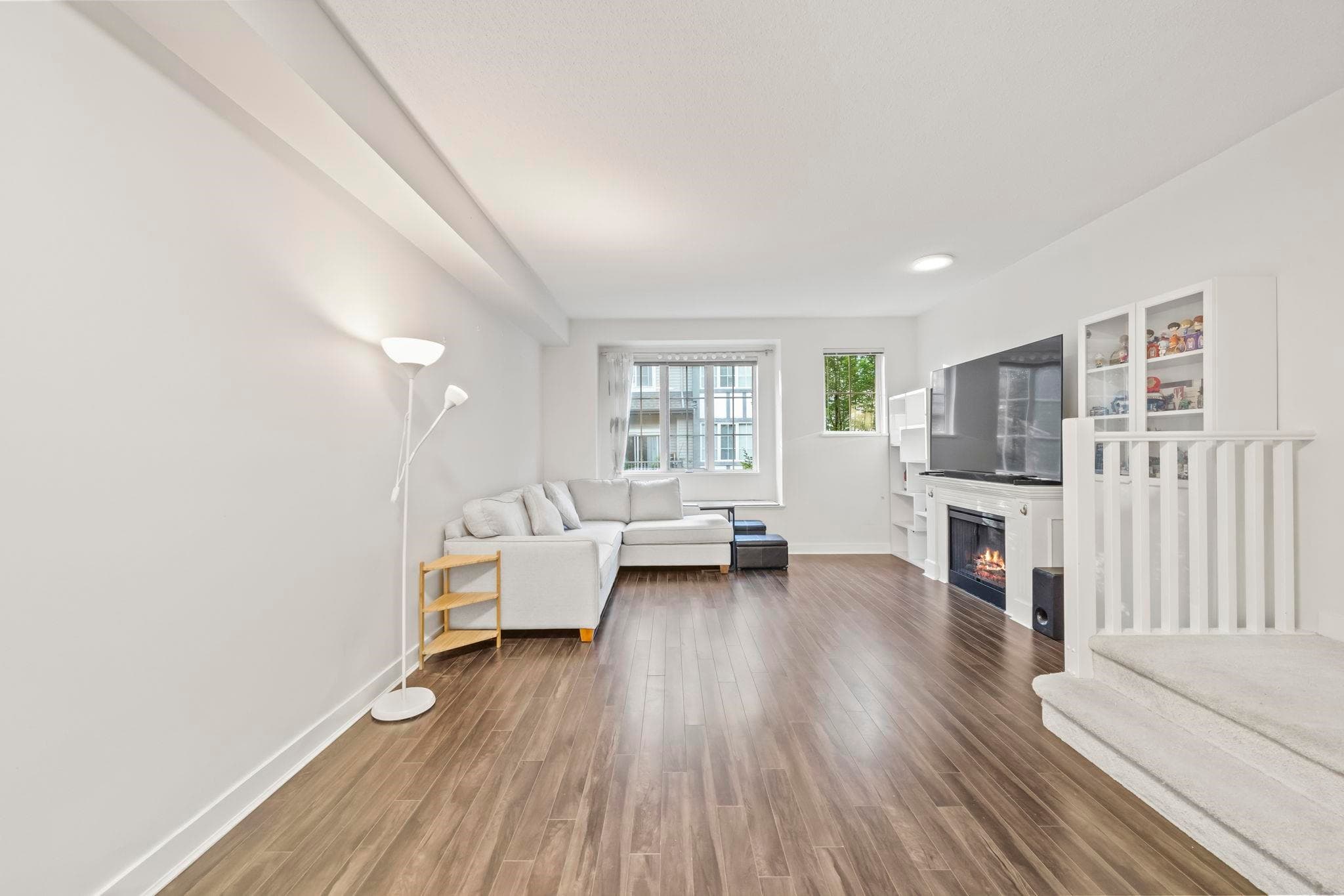 30 - 8533 Cumberland Place, Burnaby, V3N 5C1 — photo 5