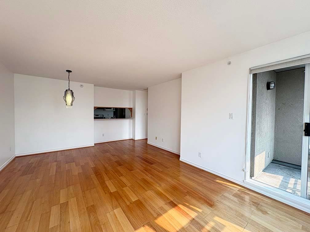 807 - 720 Carnarvon Street, New Westminster, V3M 6S2 — photo 3