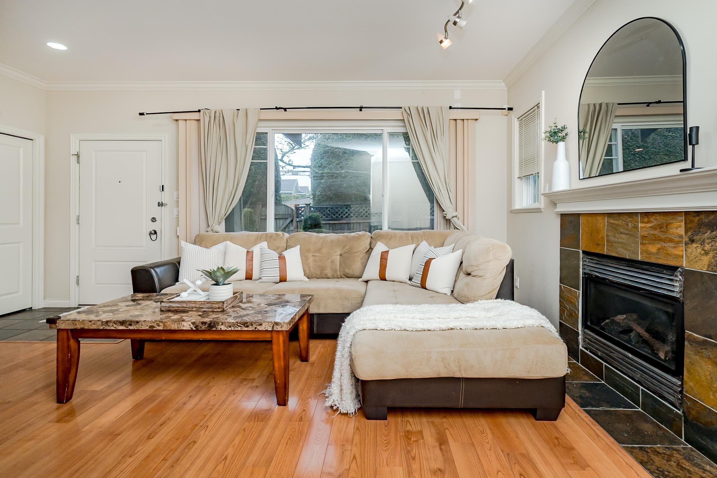 10 - 7060 Bridge Street, Richmond, V6Y 2S7 — photo 5