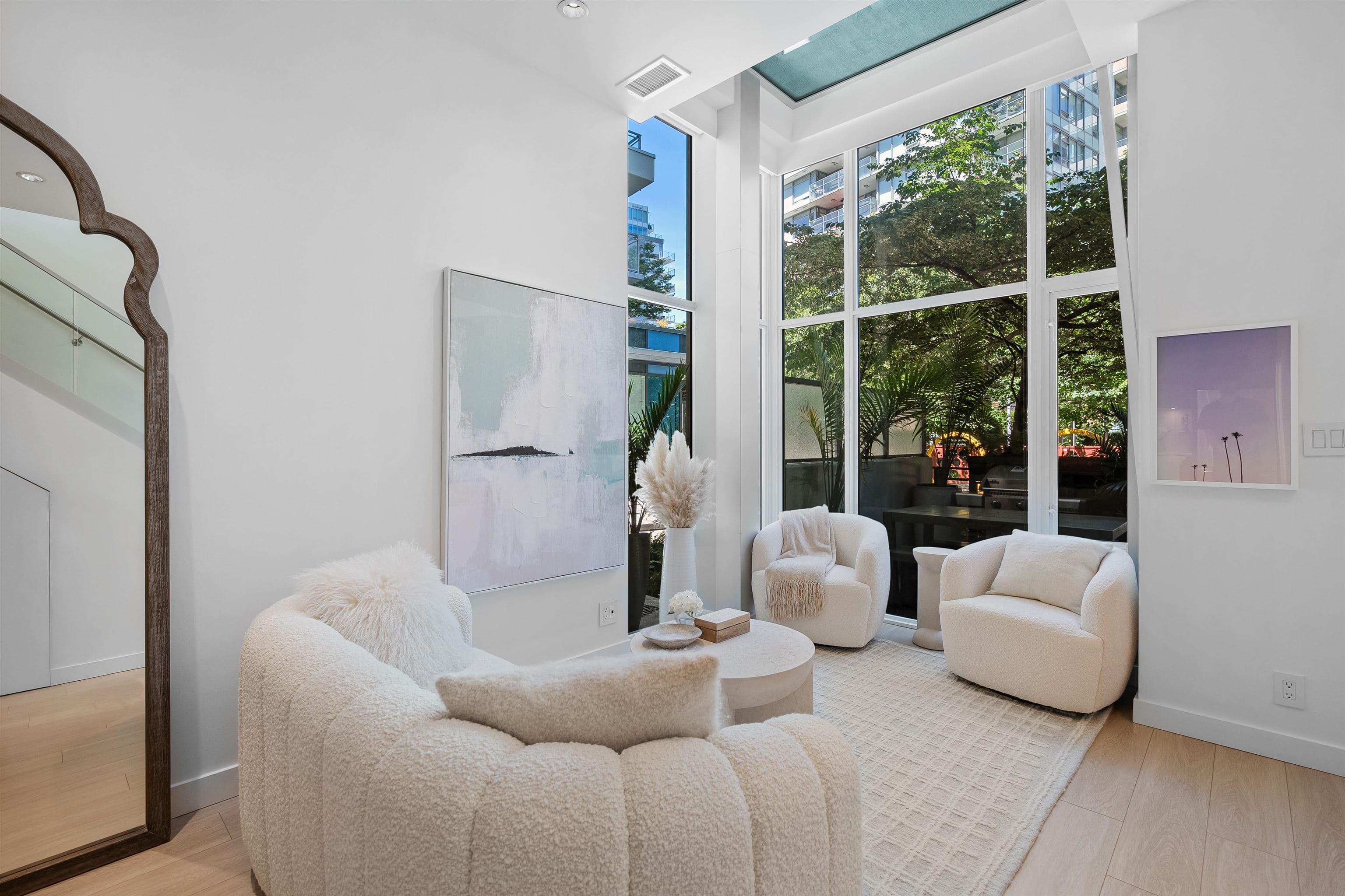 141 E 1st Avenue, Vancouver