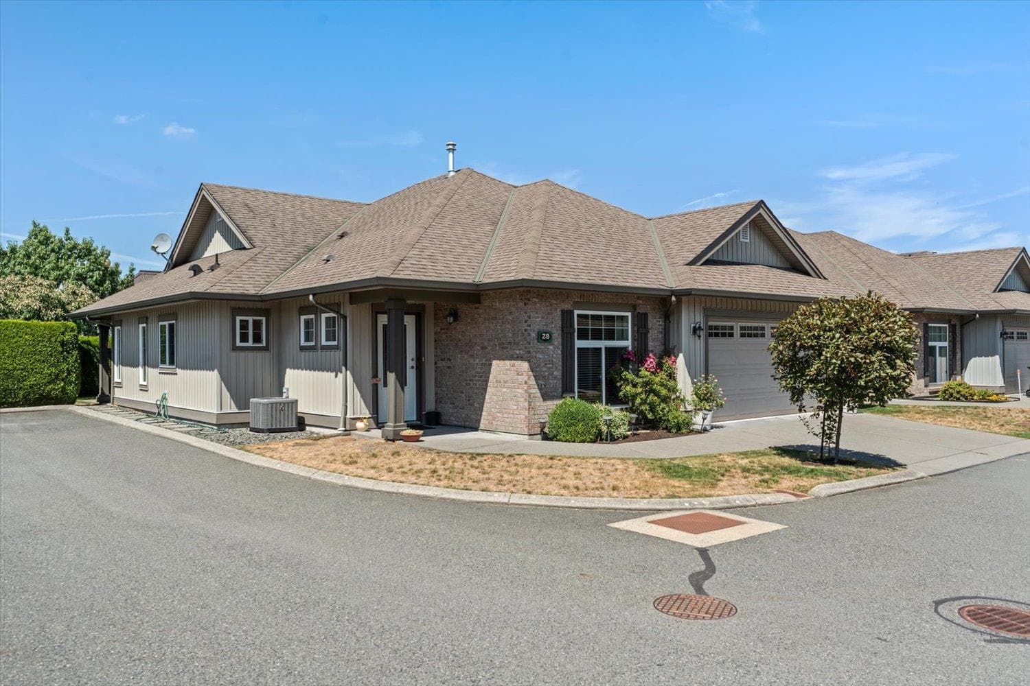 28 - 45752 Stevenson Road, Chilliwack, V2R 5Y6 — photo 2