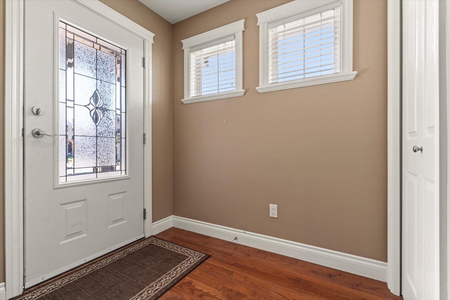 28 - 45752 Stevenson Road, Chilliwack, V2R 5Y6 — photo 4