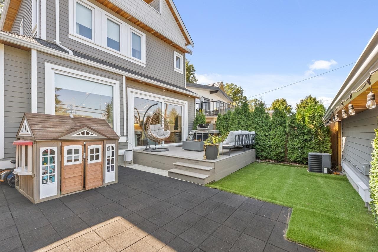 2137 E 2nd Avenue, Vancouver, V5N 1E9 — photo 3
