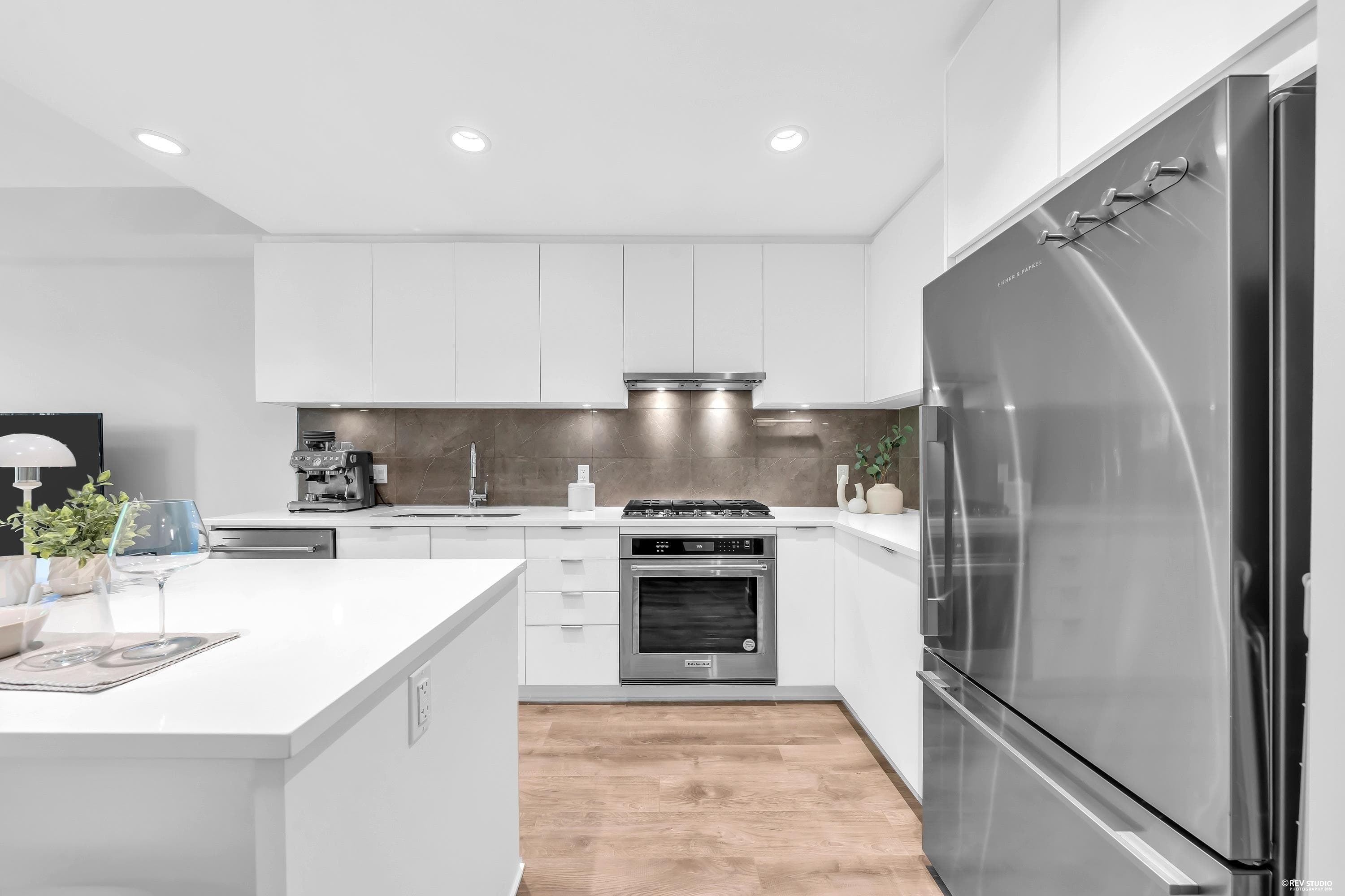 305 - 615 Cottonwood Avenue, Coquitlam, V3J 0N4 — photo 5